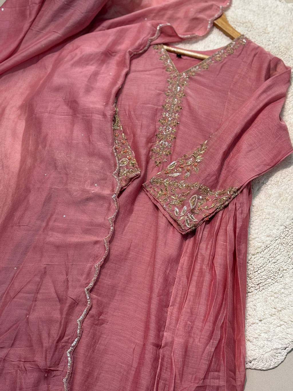 MZ249-Designer Mulchanderi suit