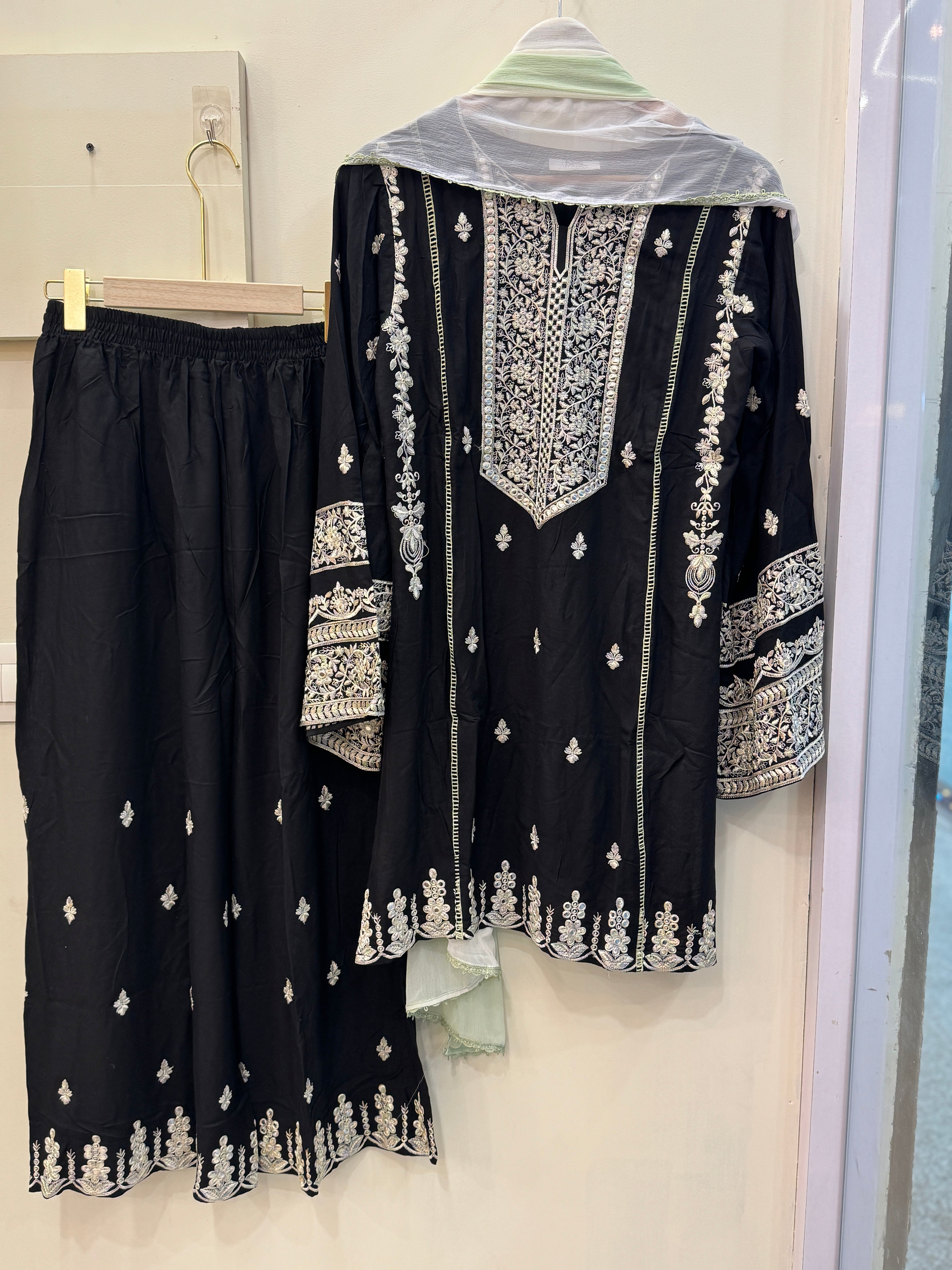 MZ286- Imported farshi suit