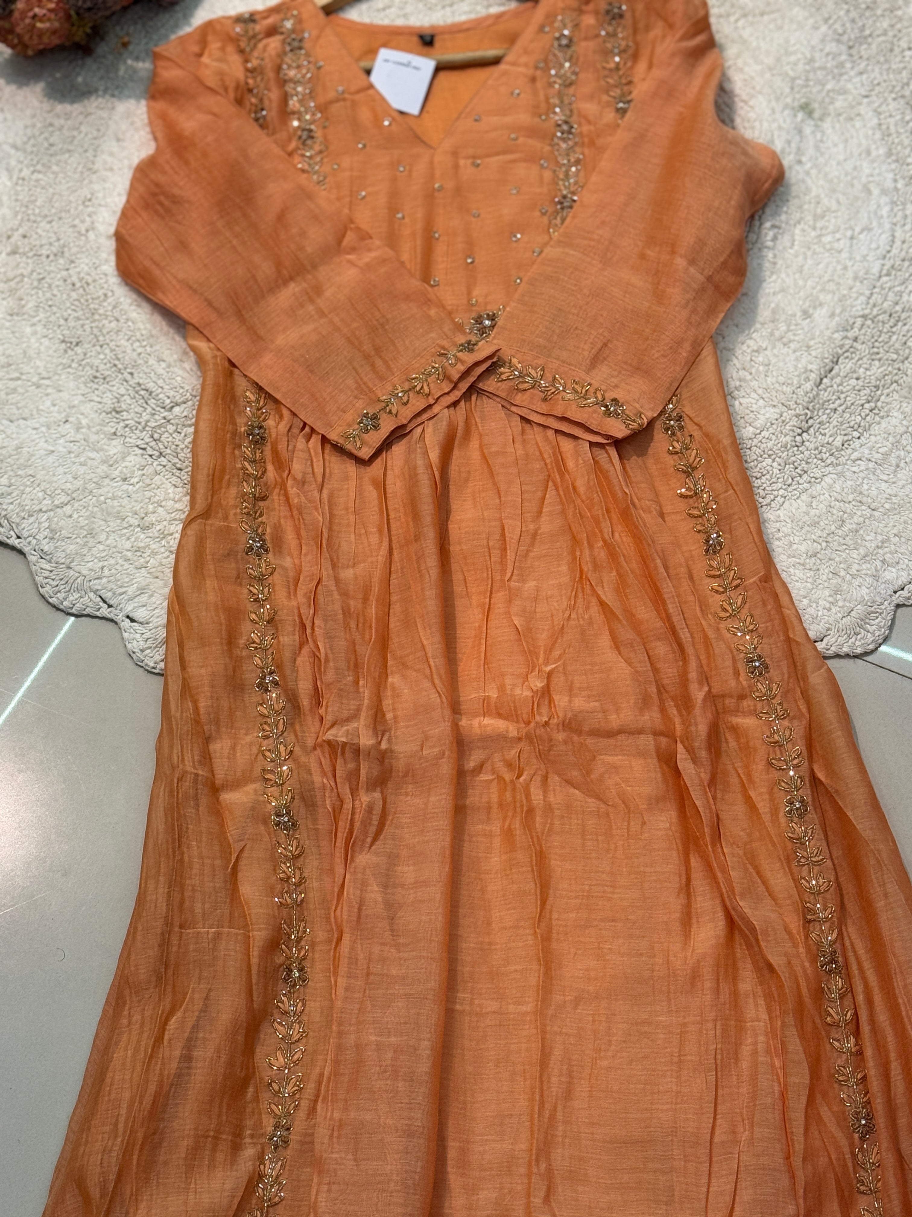 MZ258-Designer Mulchanderisuit