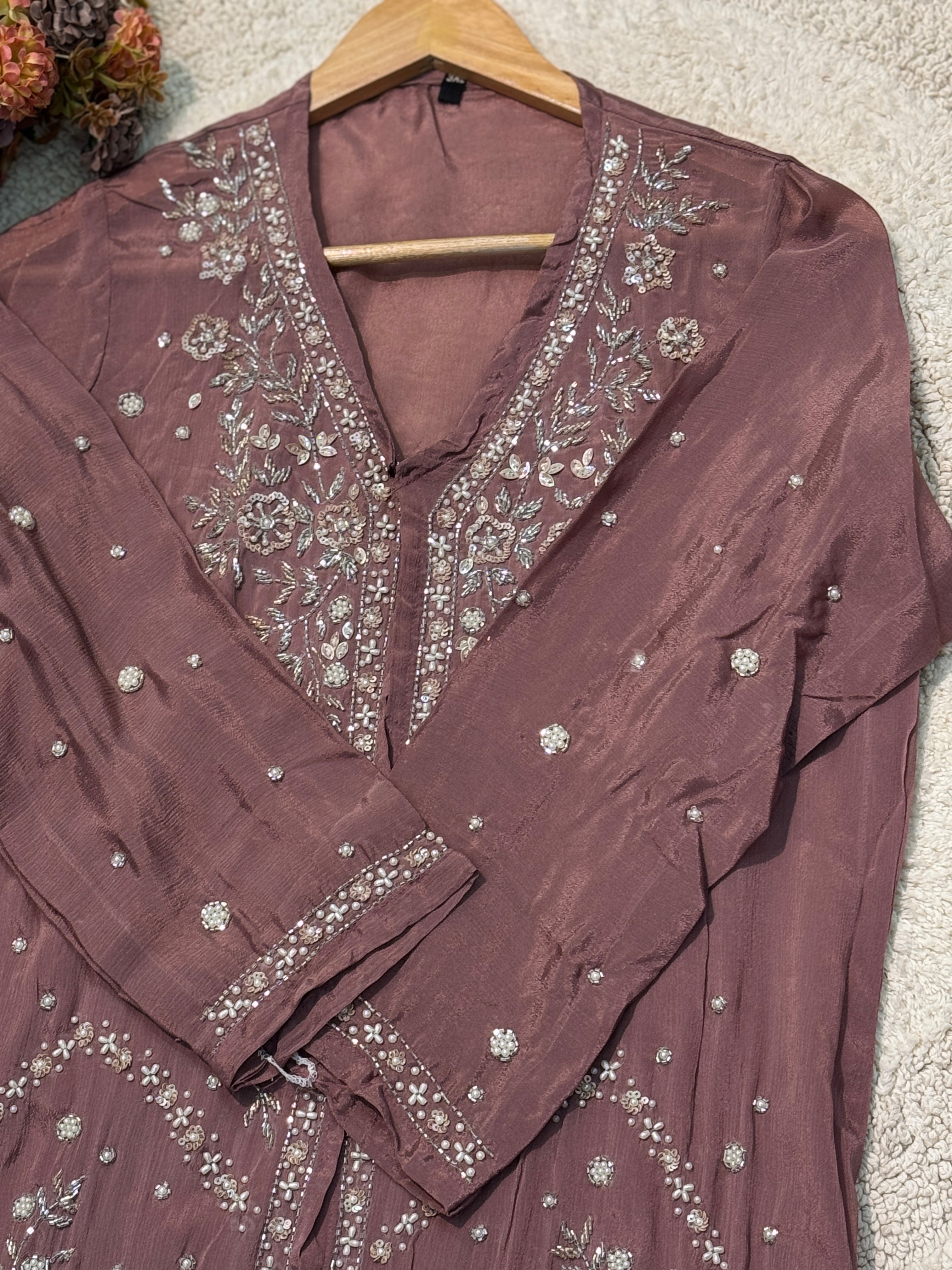 MZ273-Designer chinnon suit