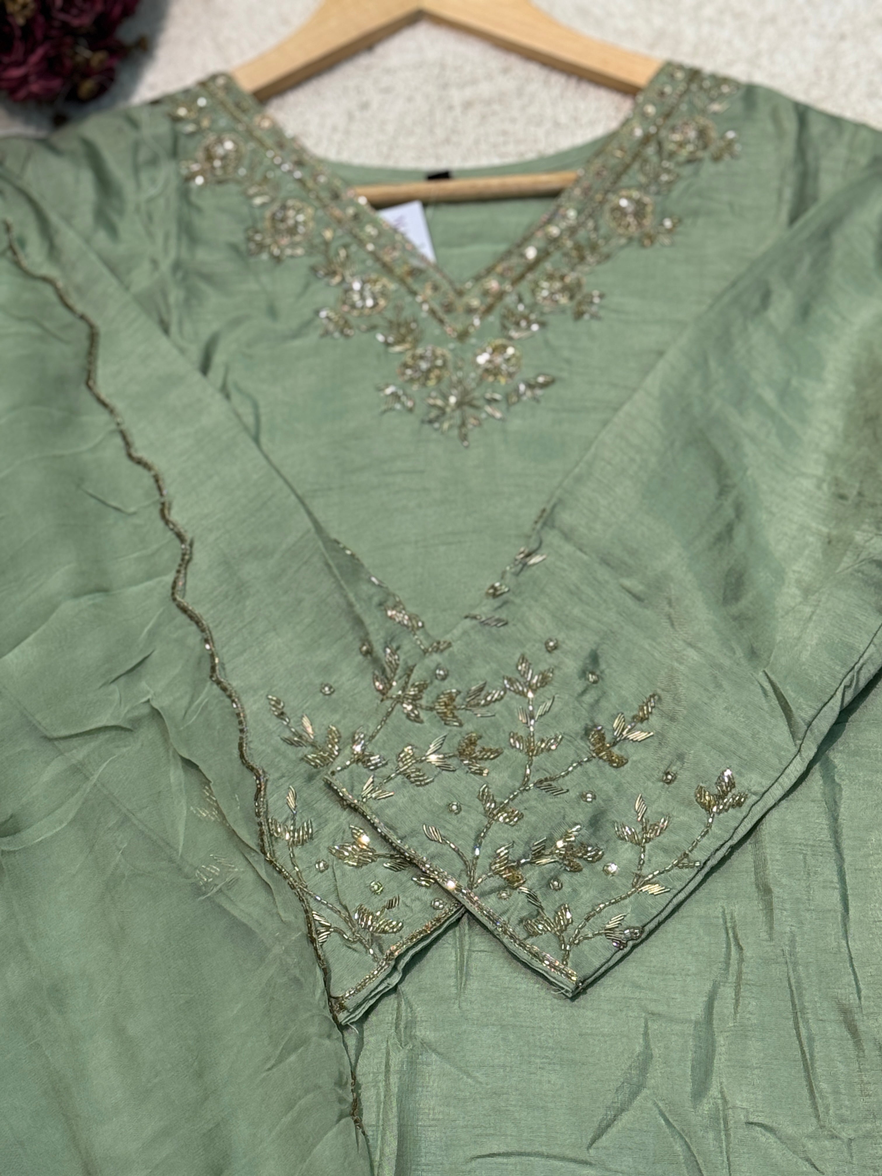 MZ271-Designer dols silk suit