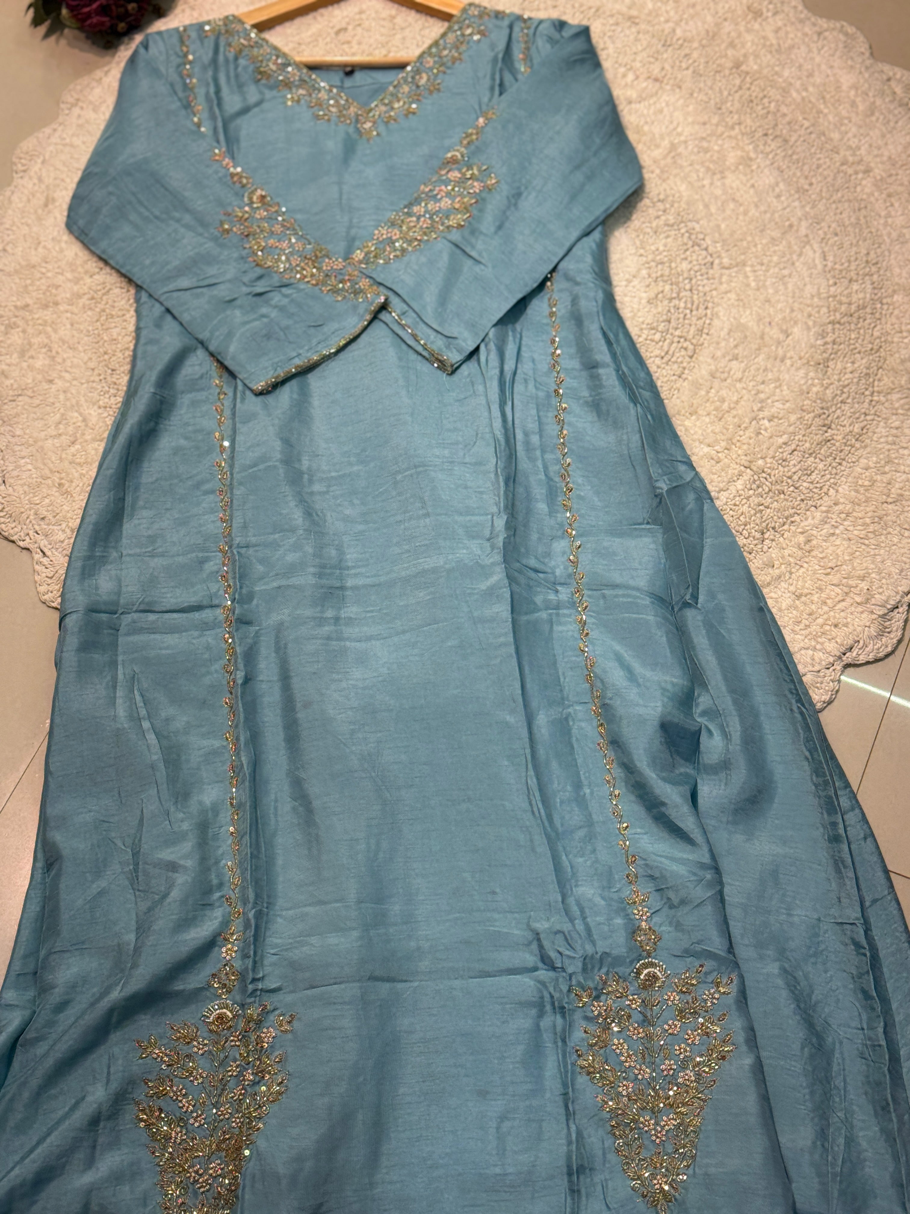MZ270-Designer silk suit