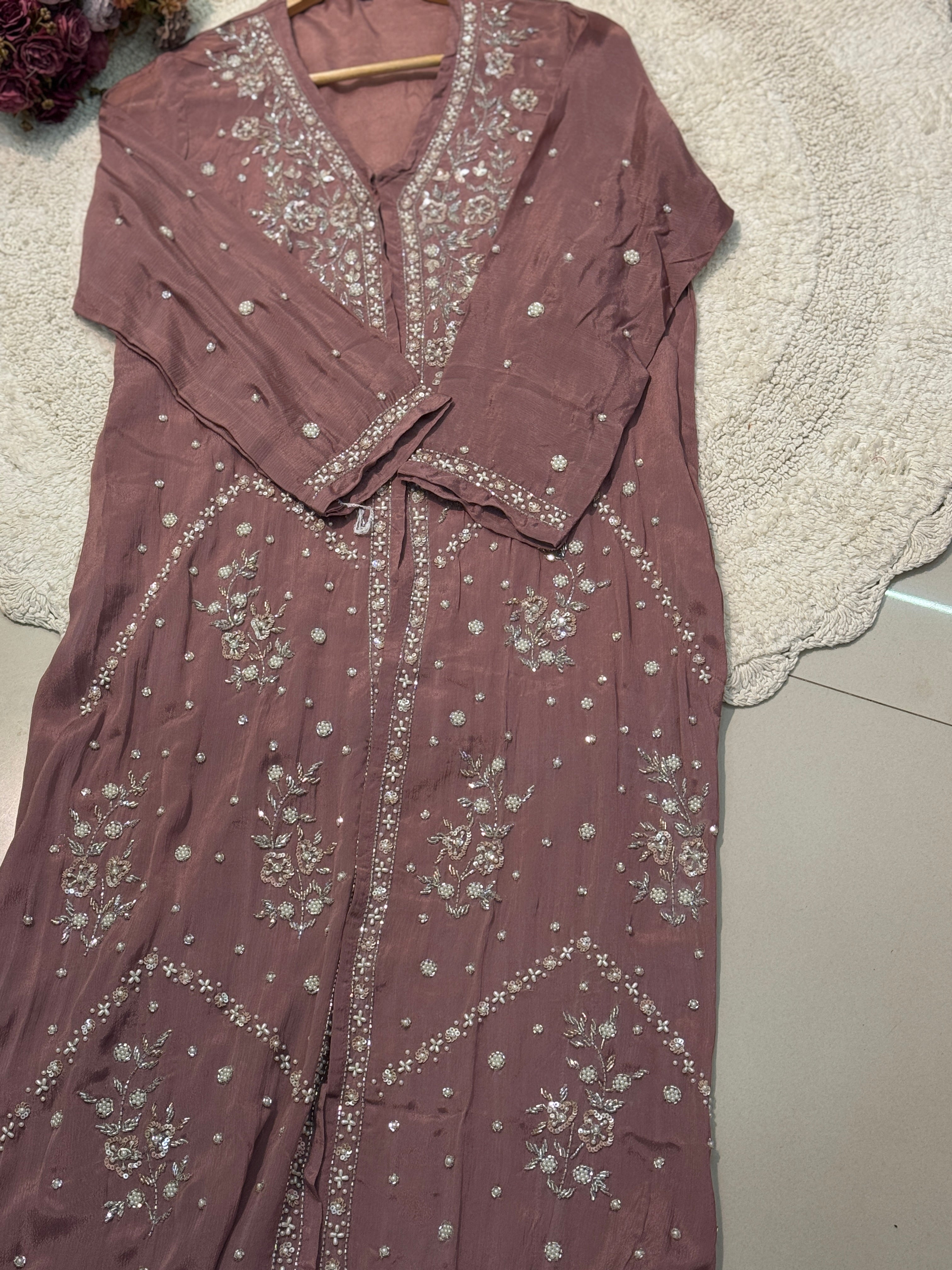 MZ273-Designer chinnon suit