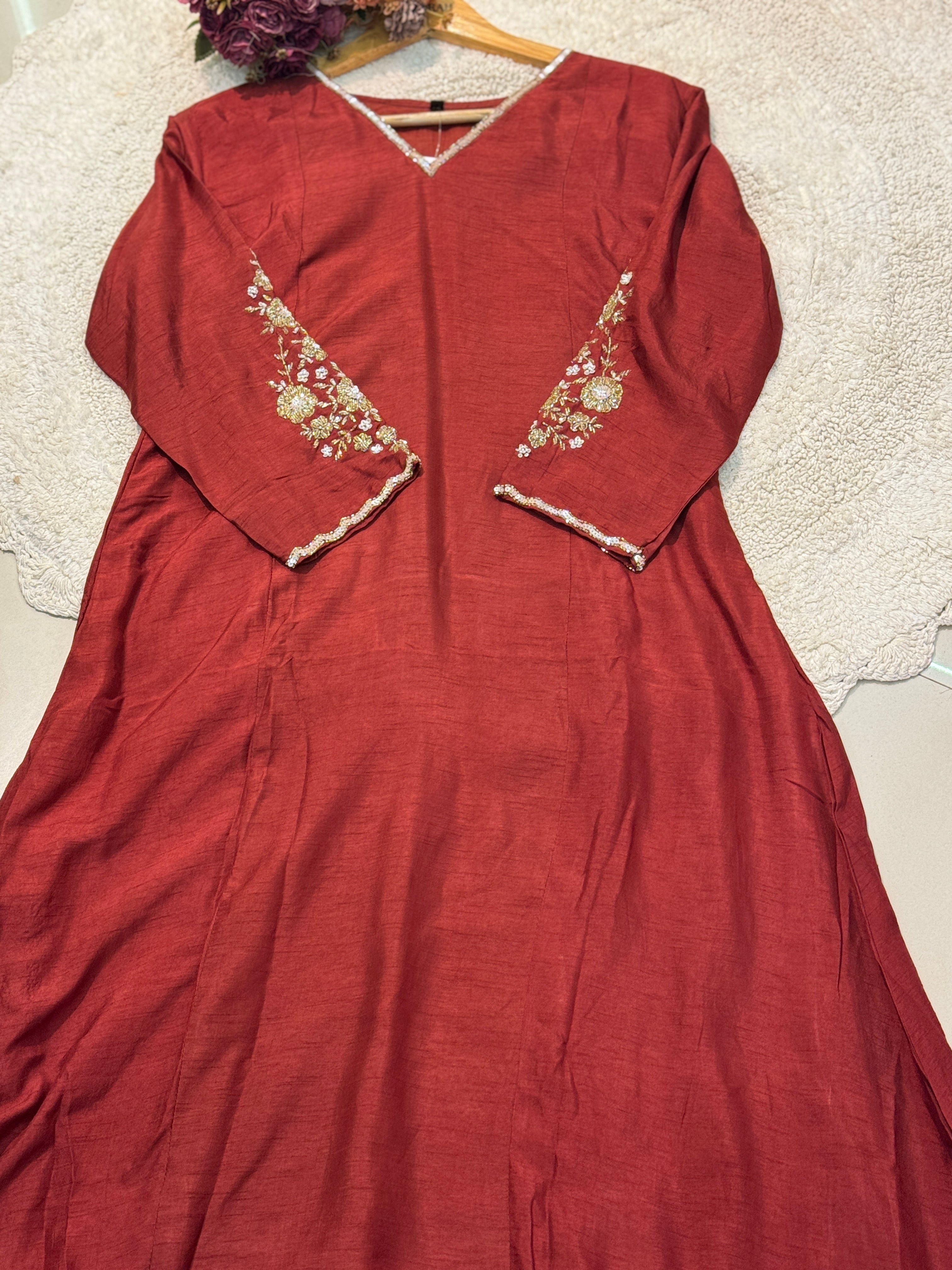 MZ273-Designer Dola silk suit