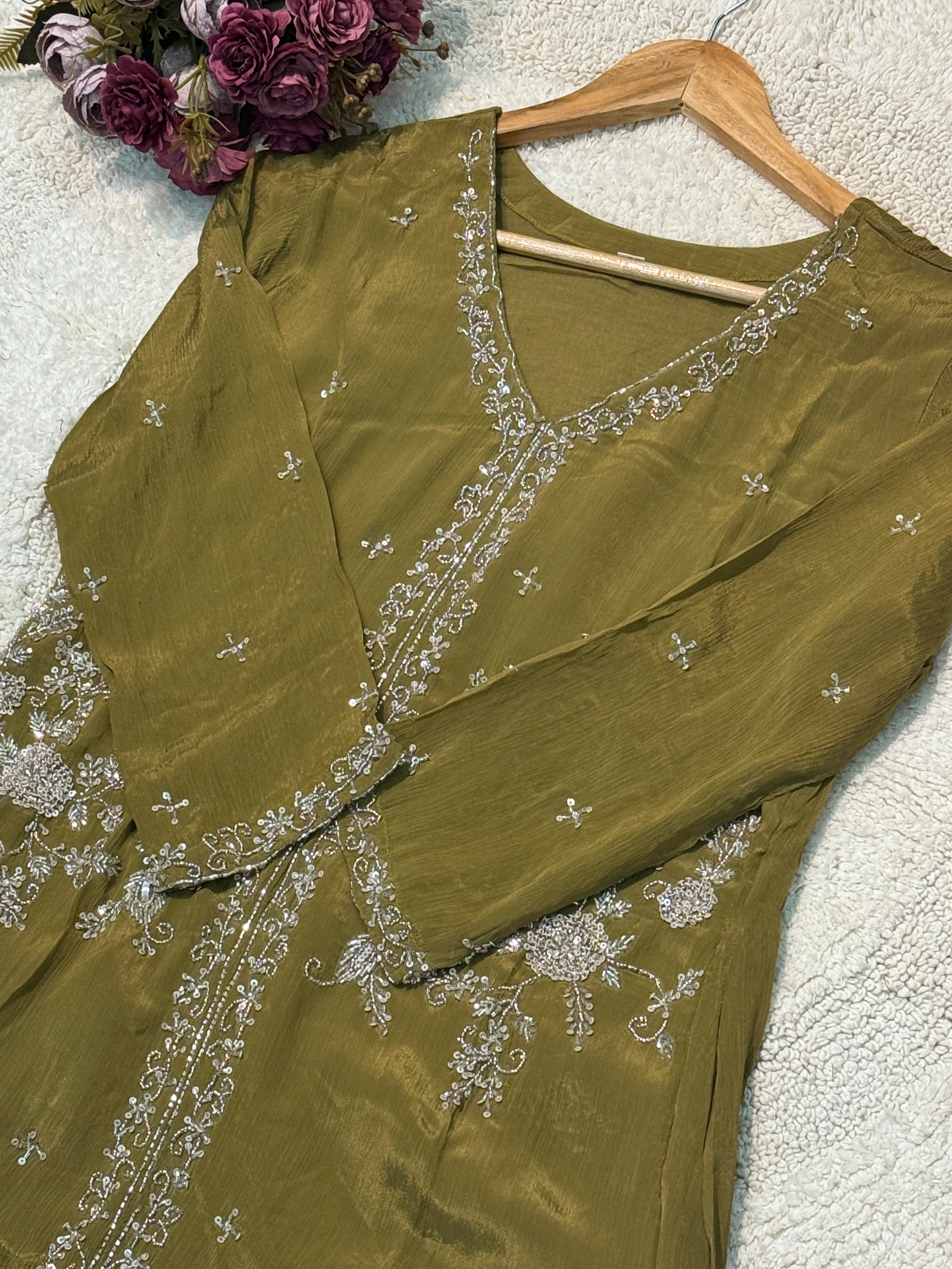 MZ2510-Designer chinnon suit