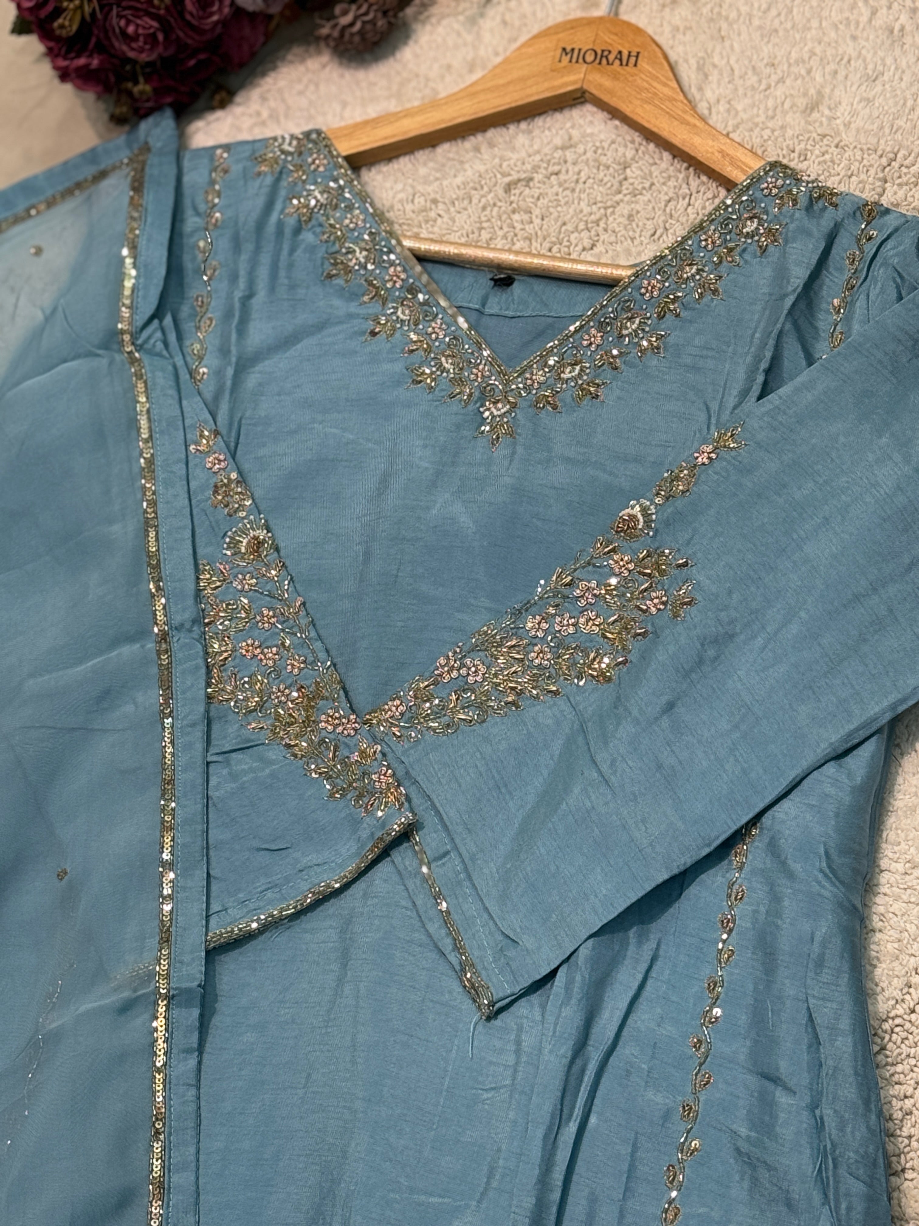 MZ270-Designer silk suit