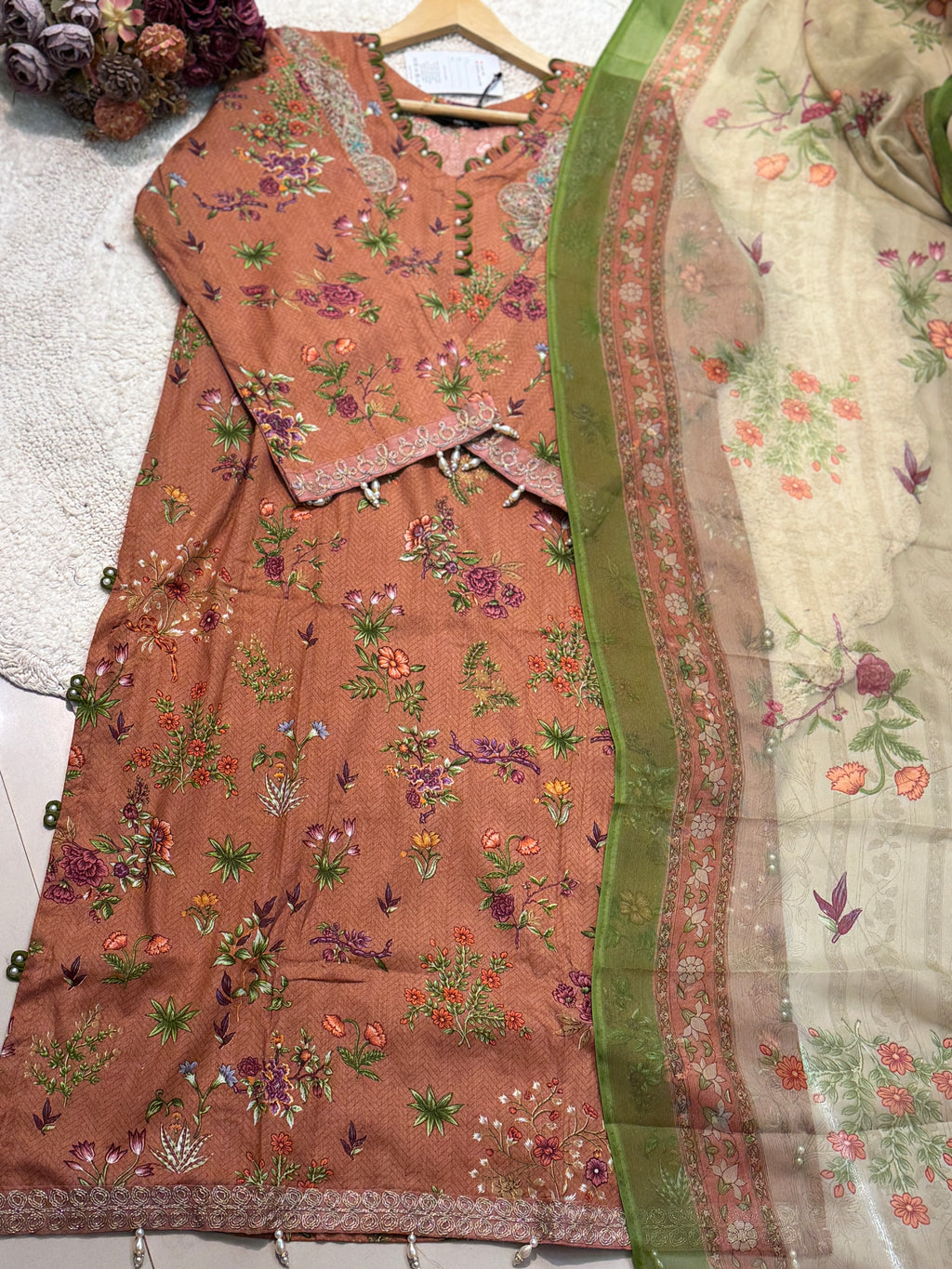 MZ250-premium pakistan suits