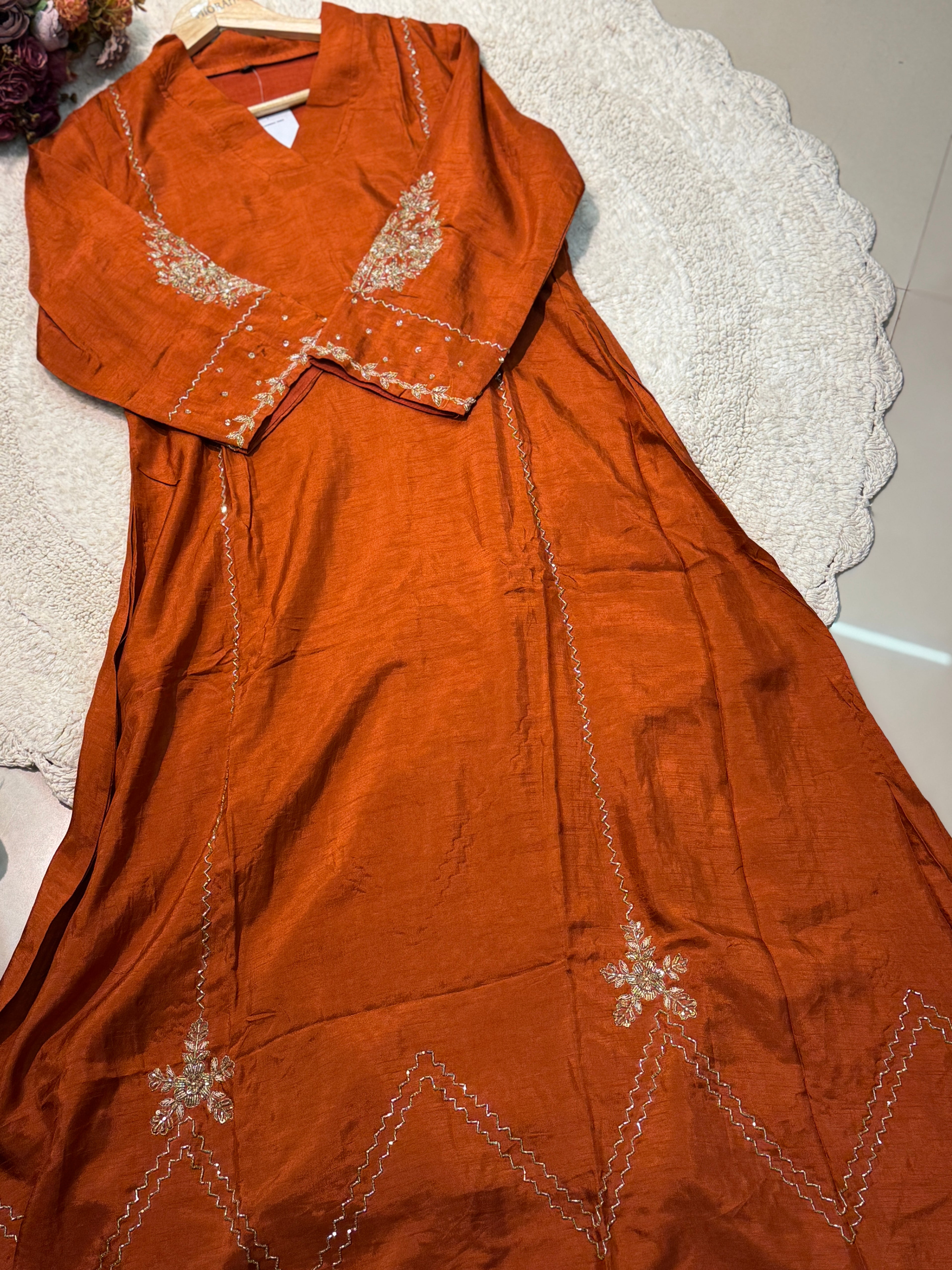 MZ269-Designer dola silk suit