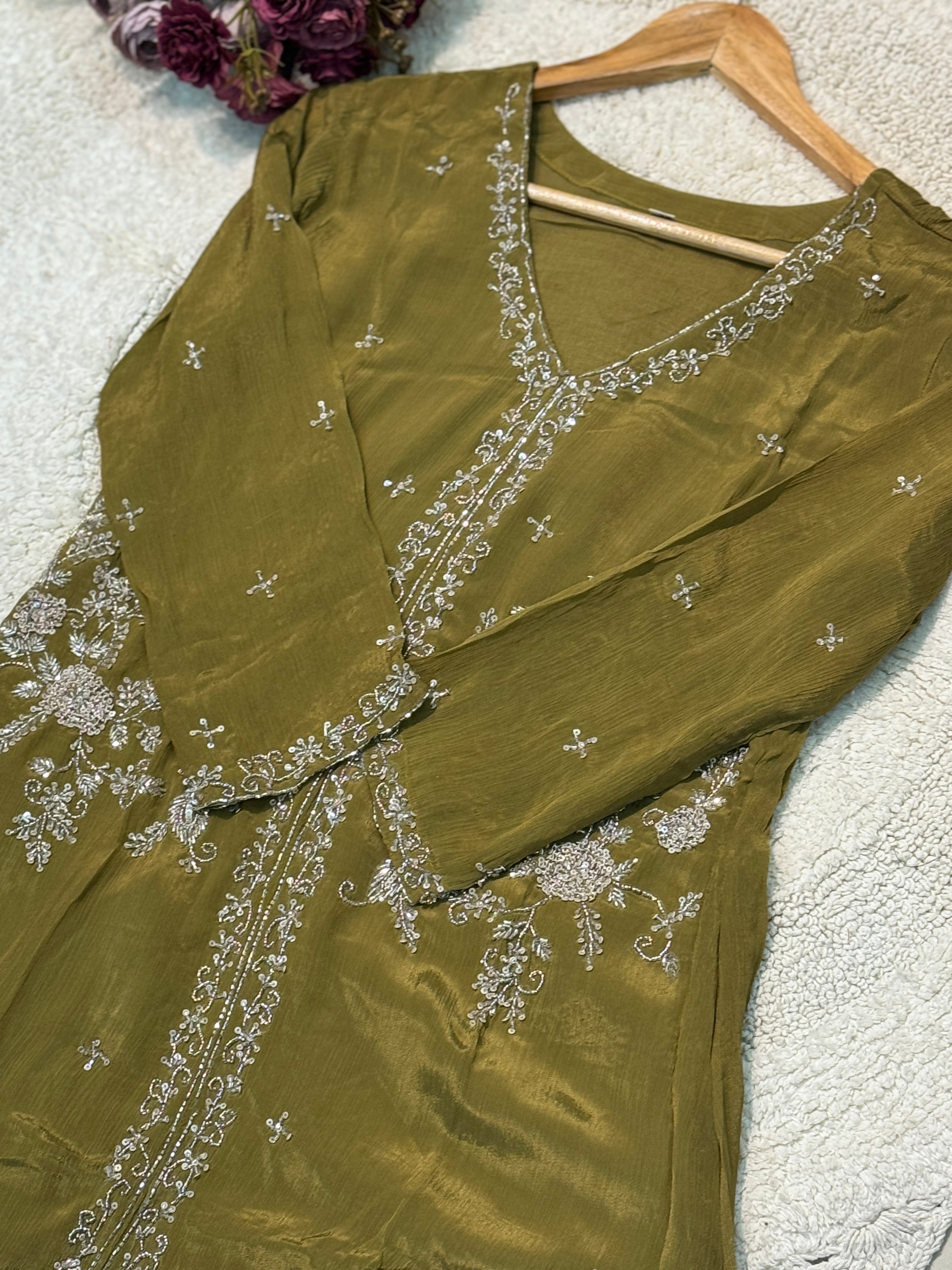 MZ2510-Designer chinnon suit
