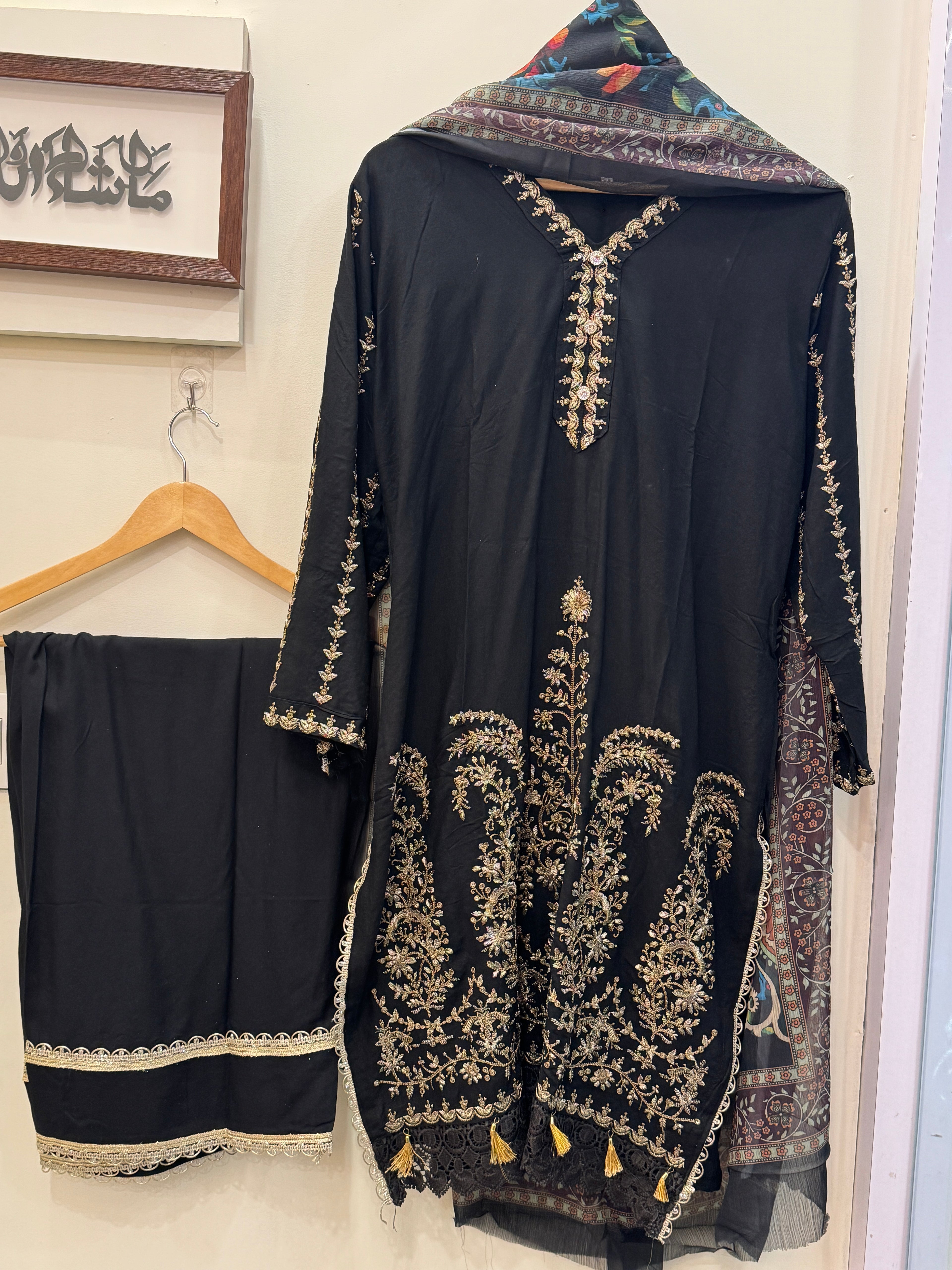 MZ260-Pakistan designer farshi suits