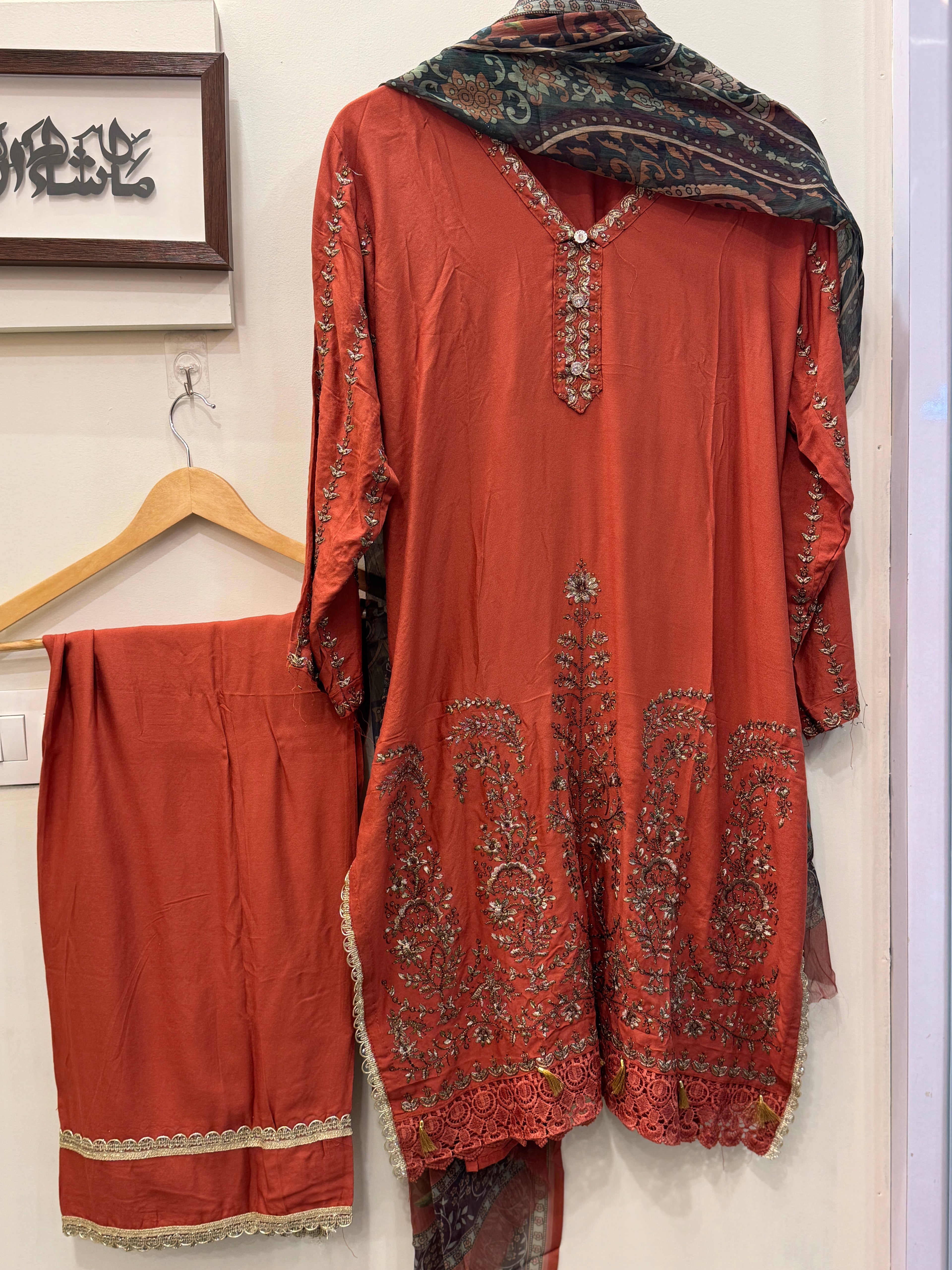 MZ261-Pakistan designer farshi suits