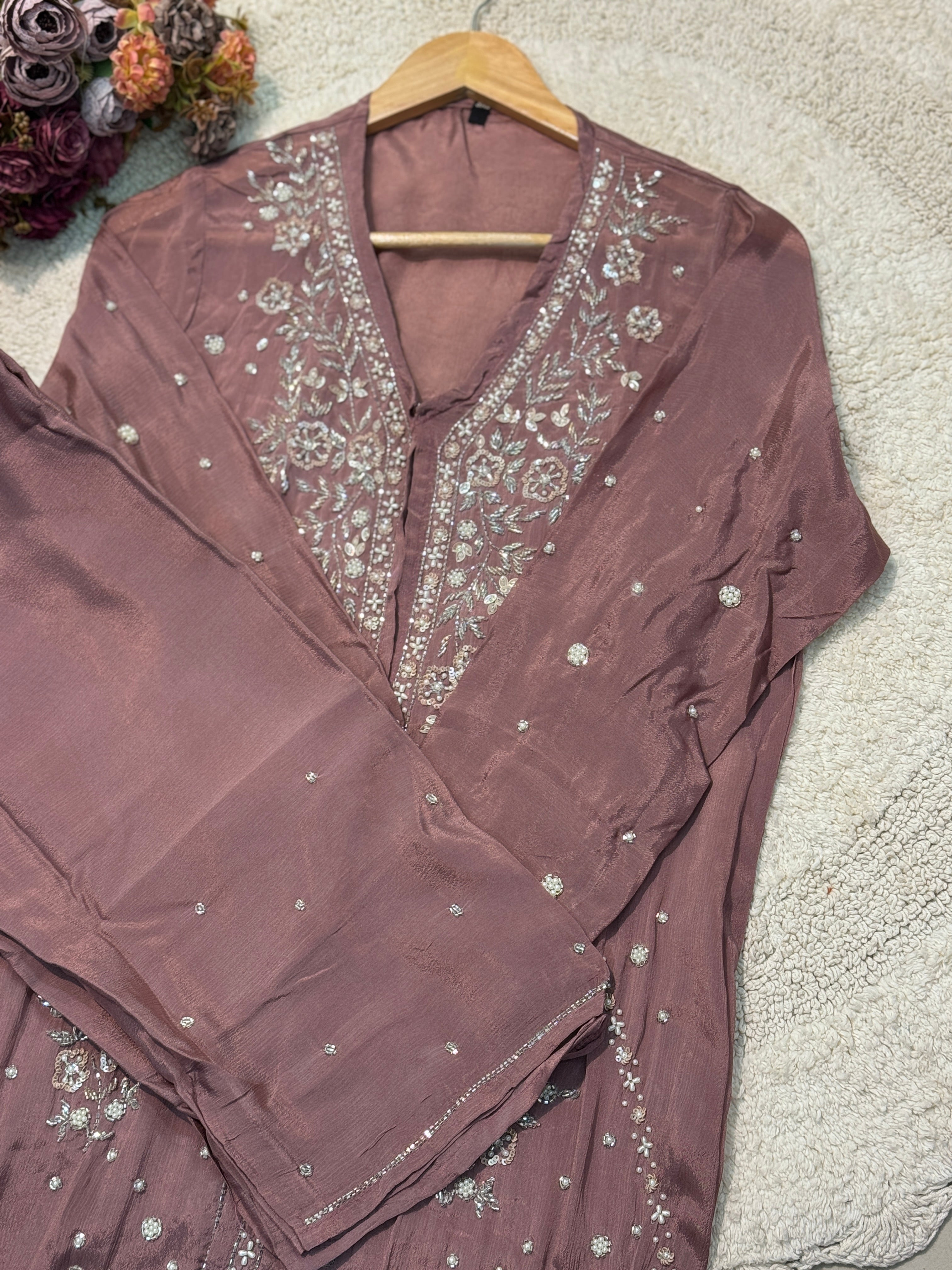 MZ273-Designer chinnon suit
