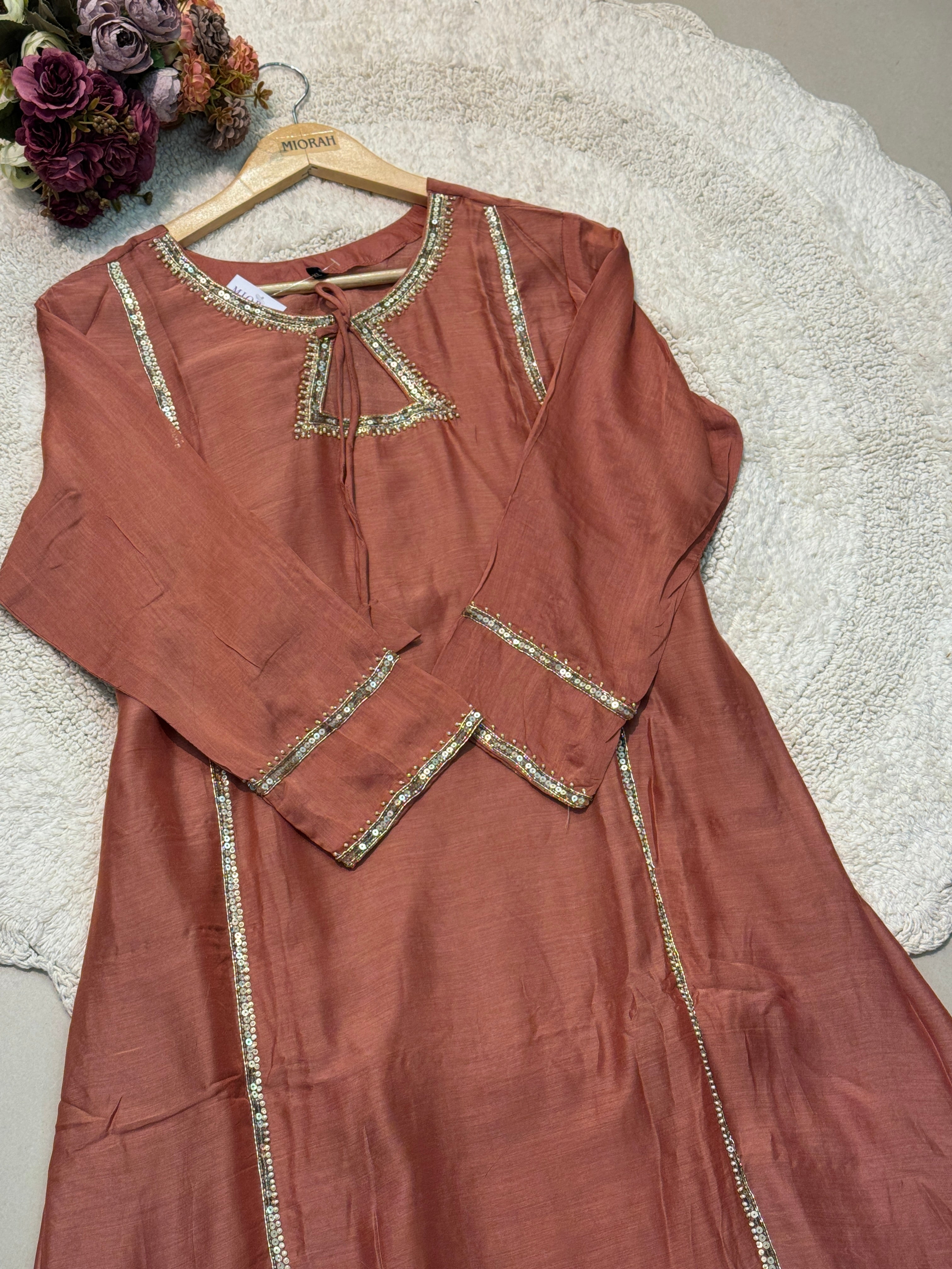 MZ255- Mulchanderi designer suit