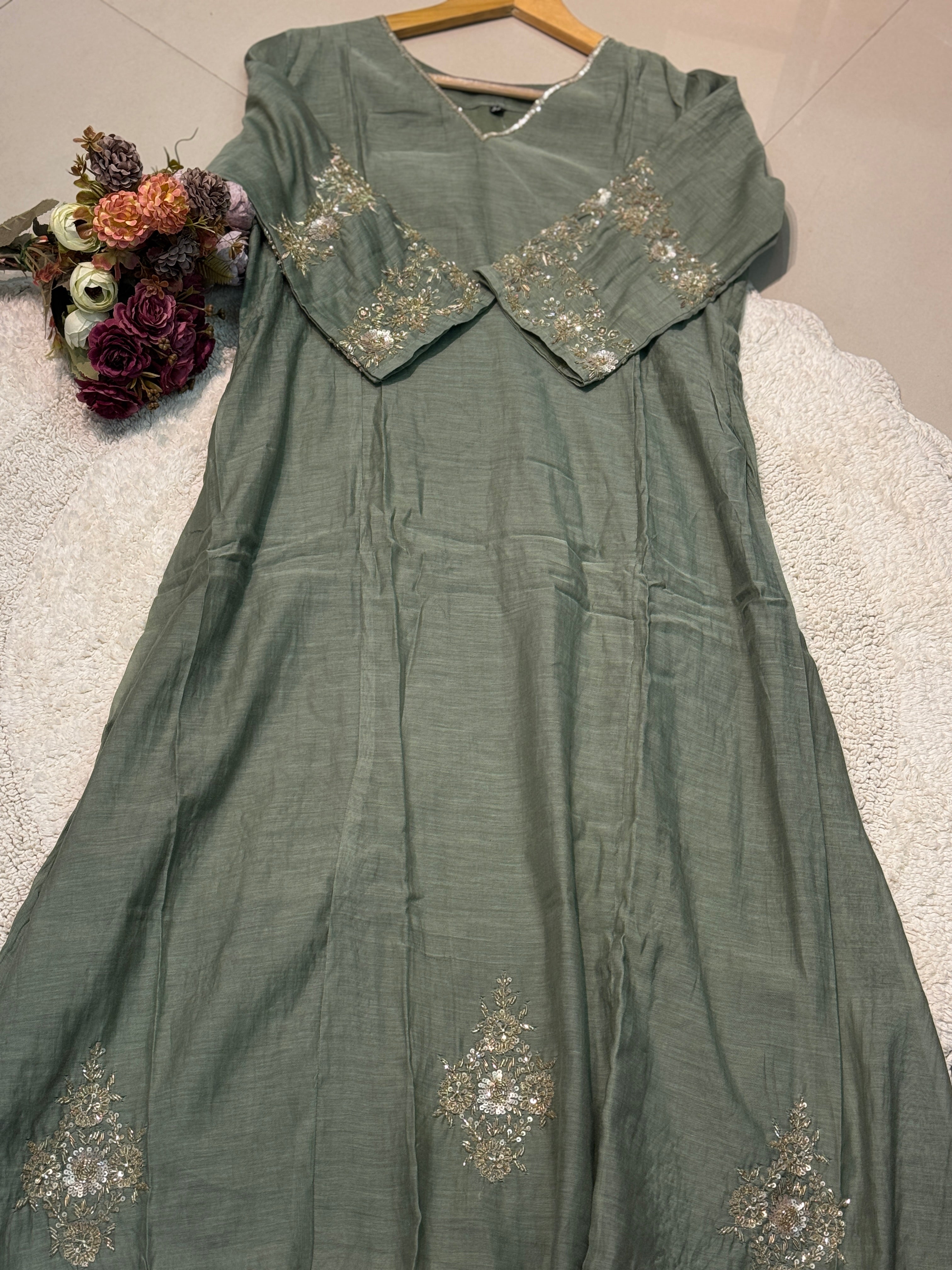 Mz248-Mulchanderi designer suit