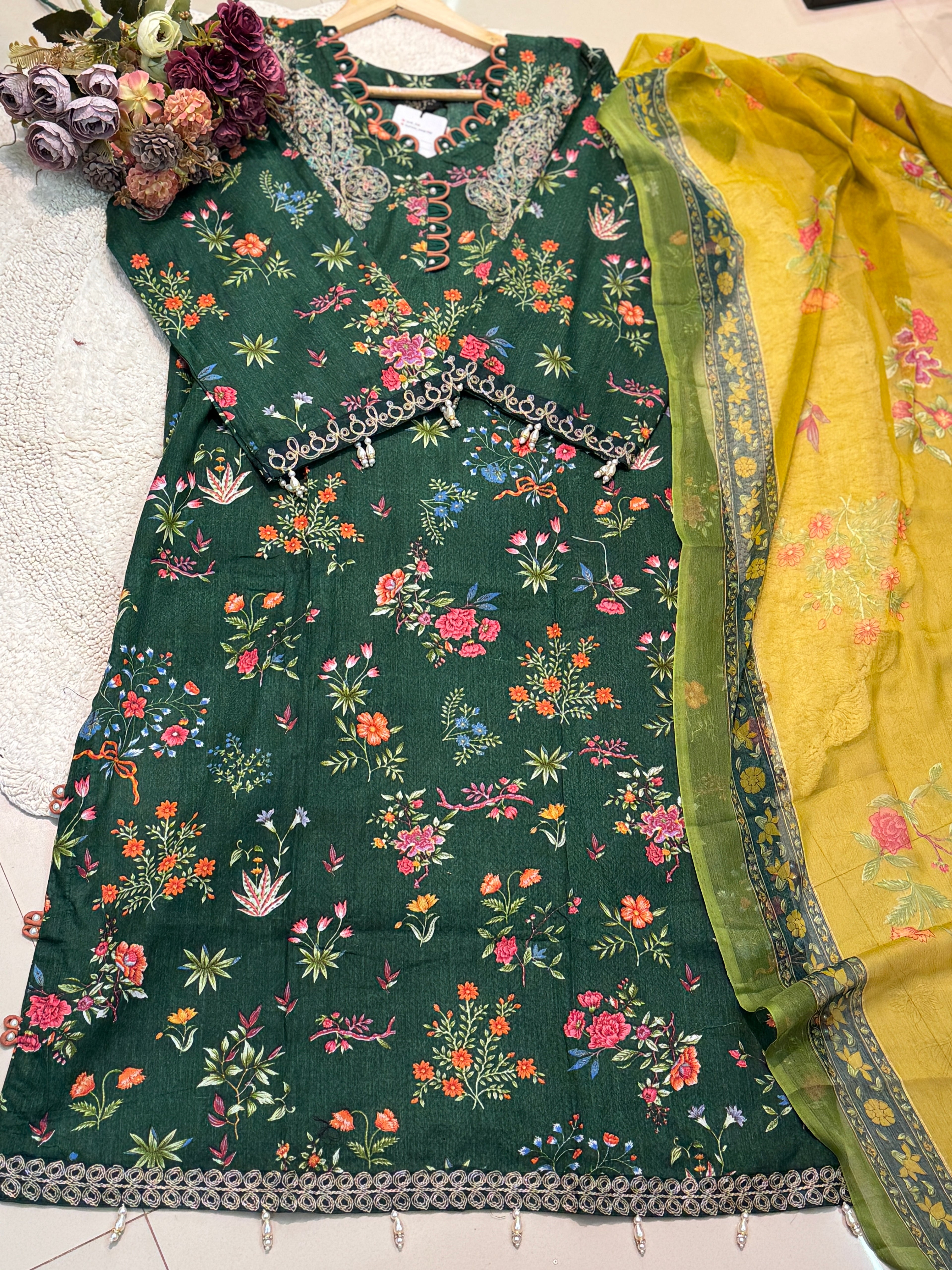 MZ250-premium pakistan suits