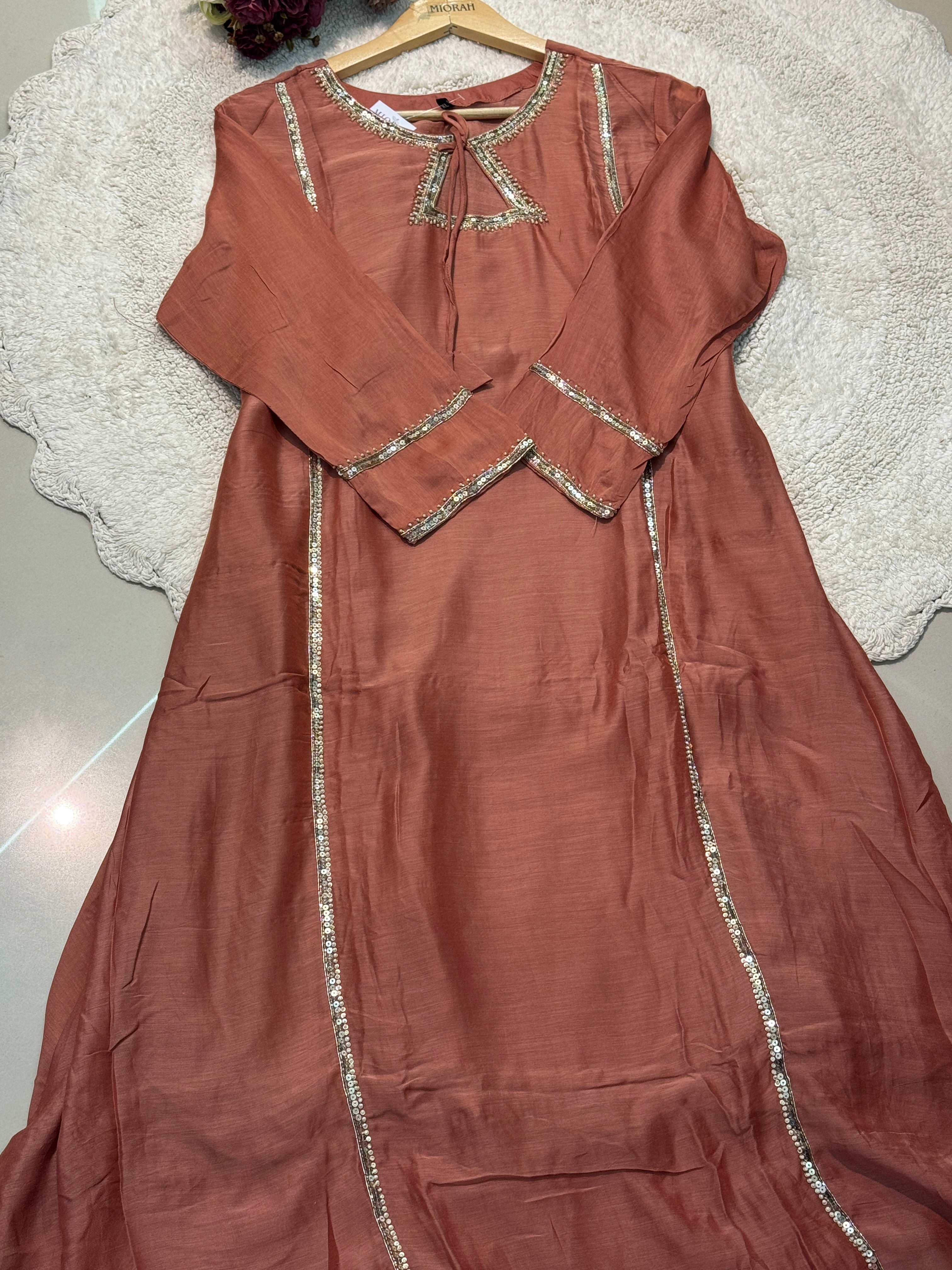MZ255- Mulchanderi designer suit