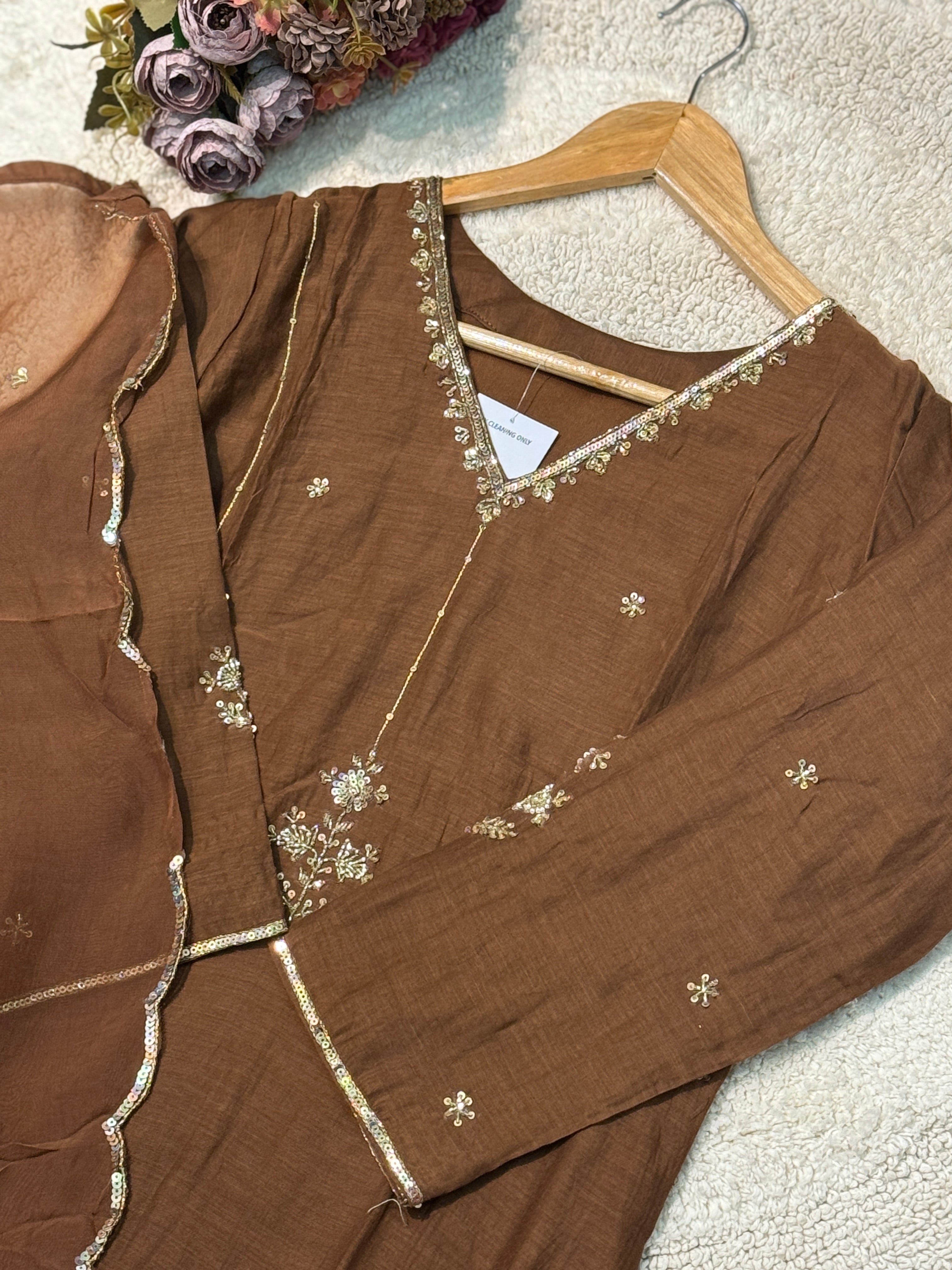 MZ2498-Designer Mulchanderi suit