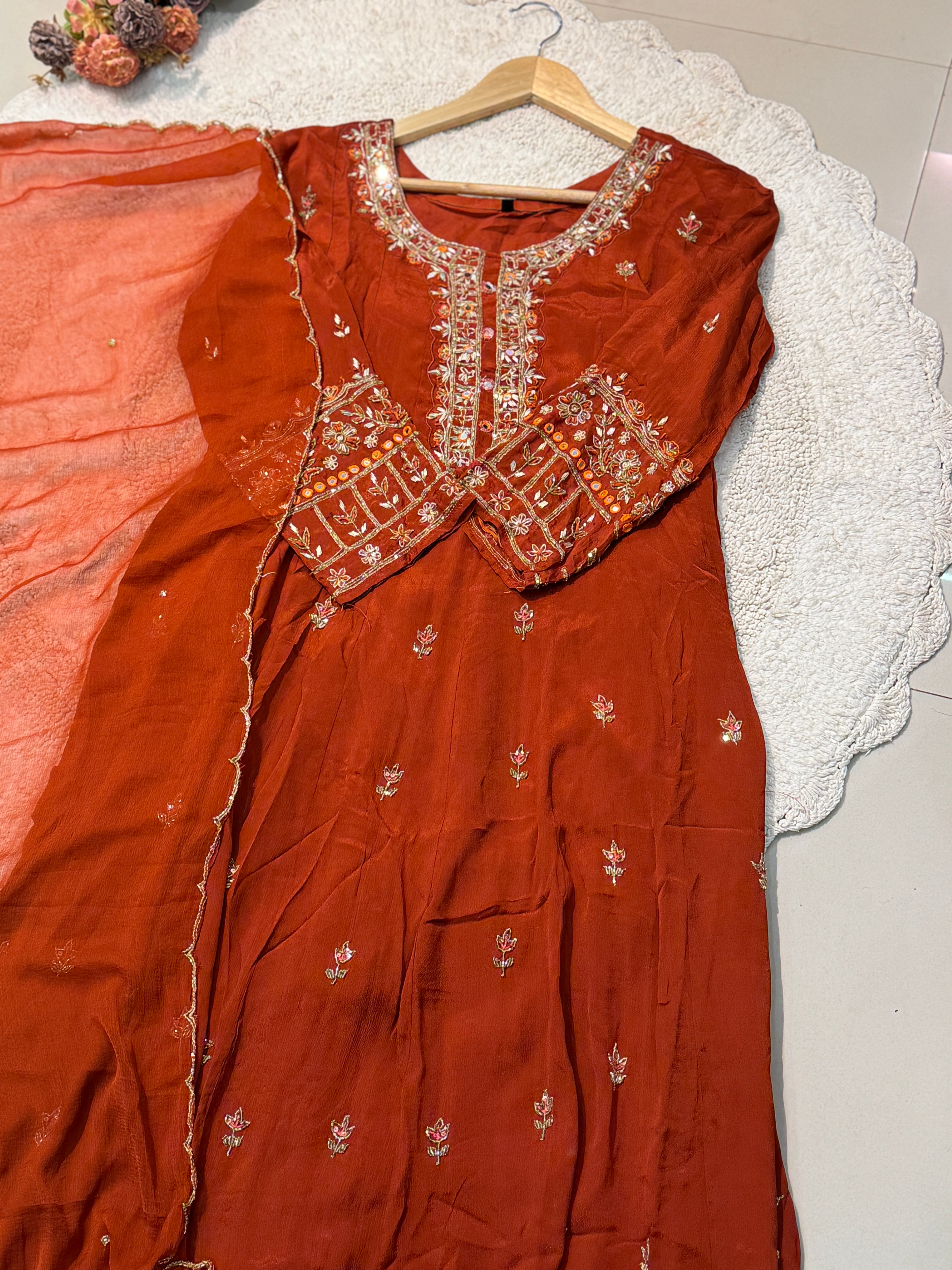 MZ266-Designer chinnon suit