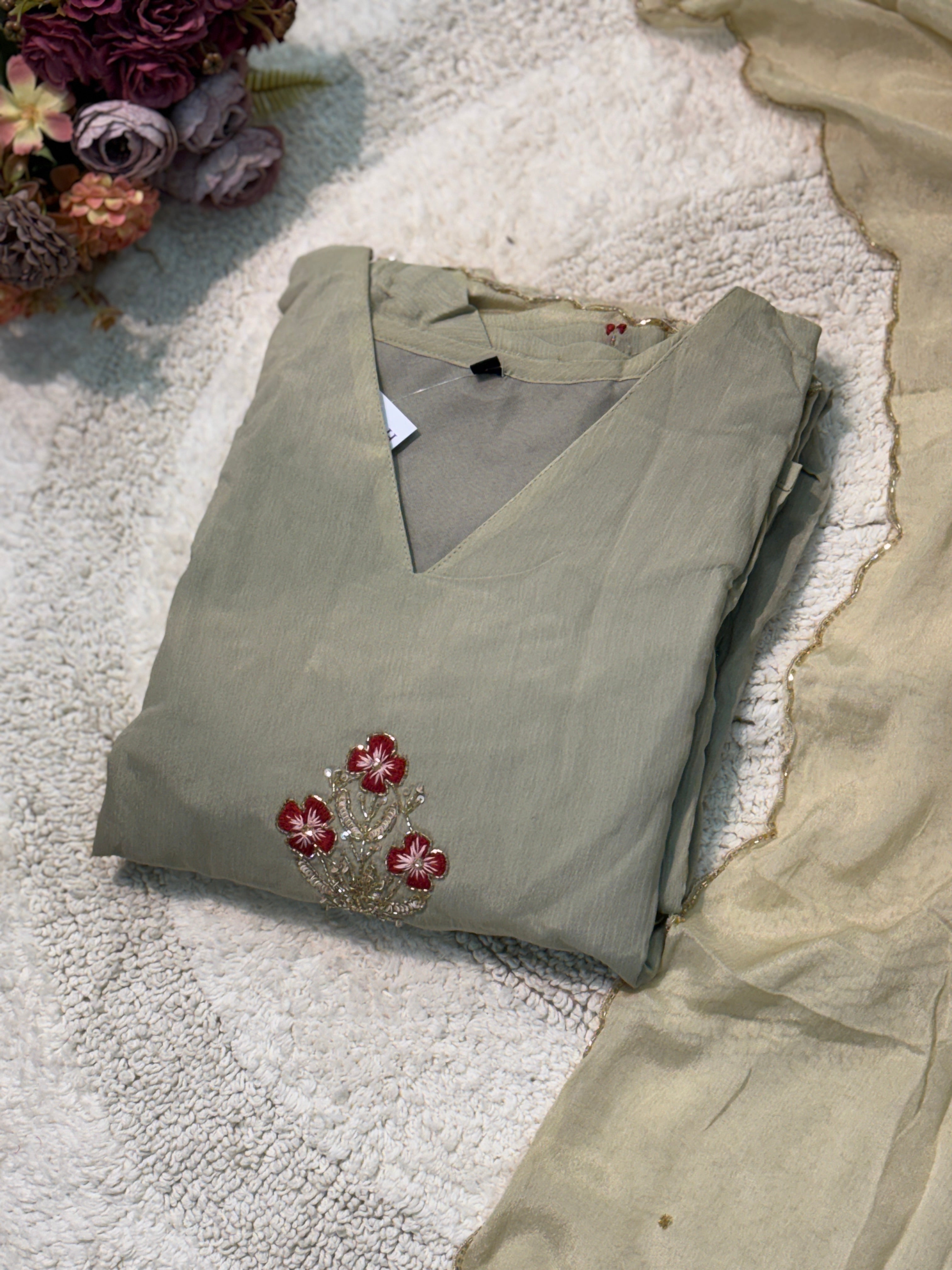 MZ257-Designer chinnon suit