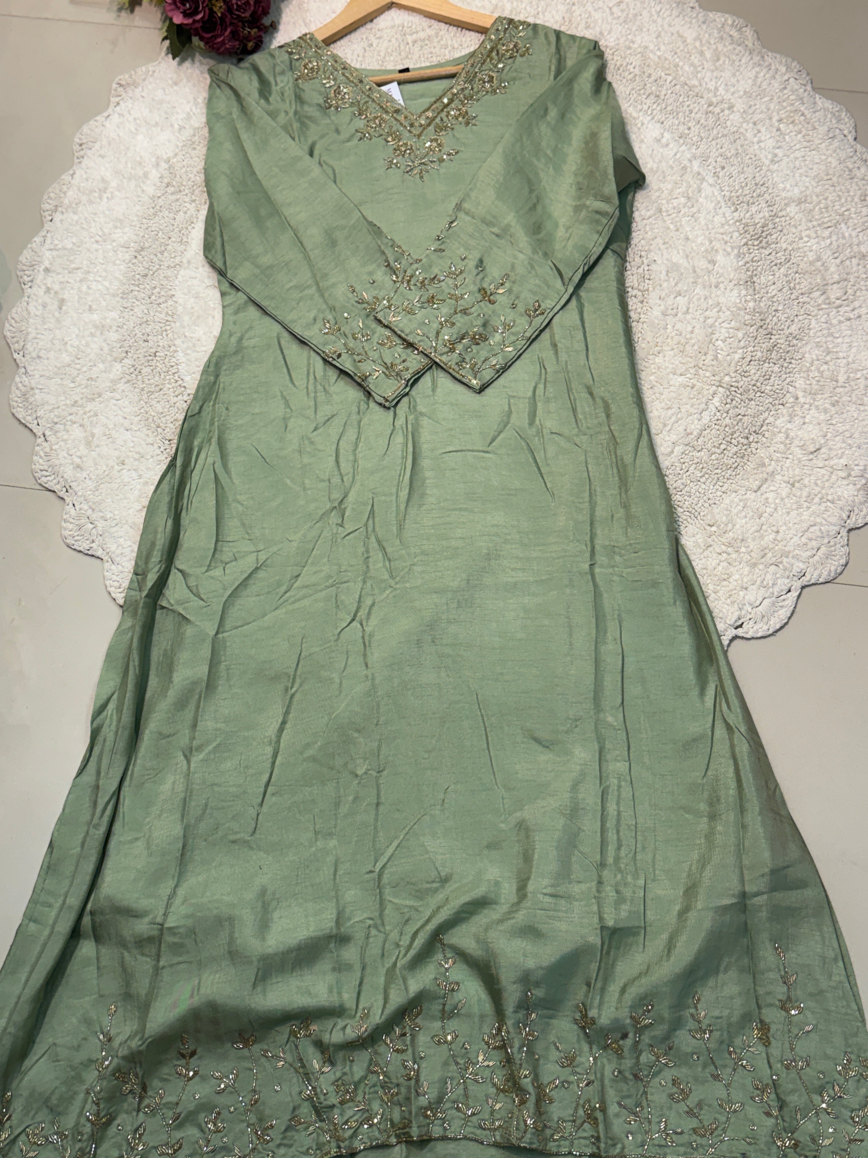 MZ271-Designer dols silk suit