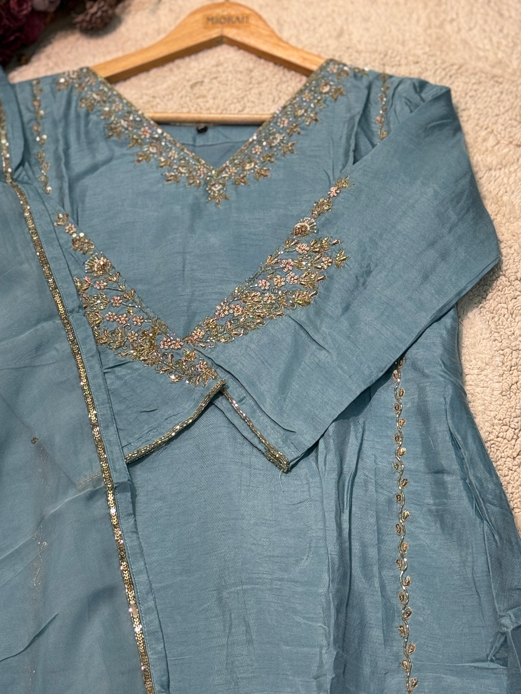 MZ270-Designer silk suit