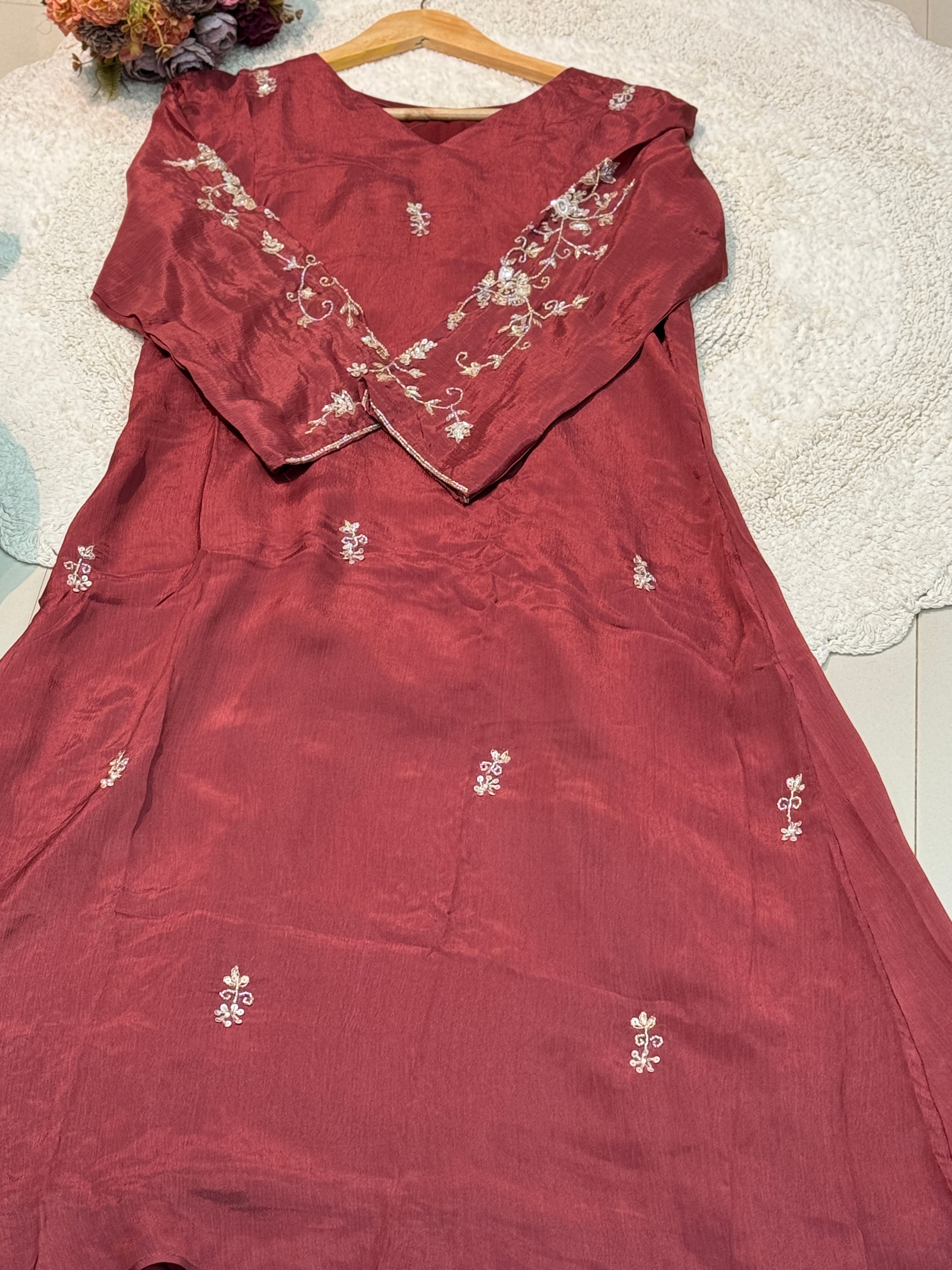 MZ282-Designer chinnon suit