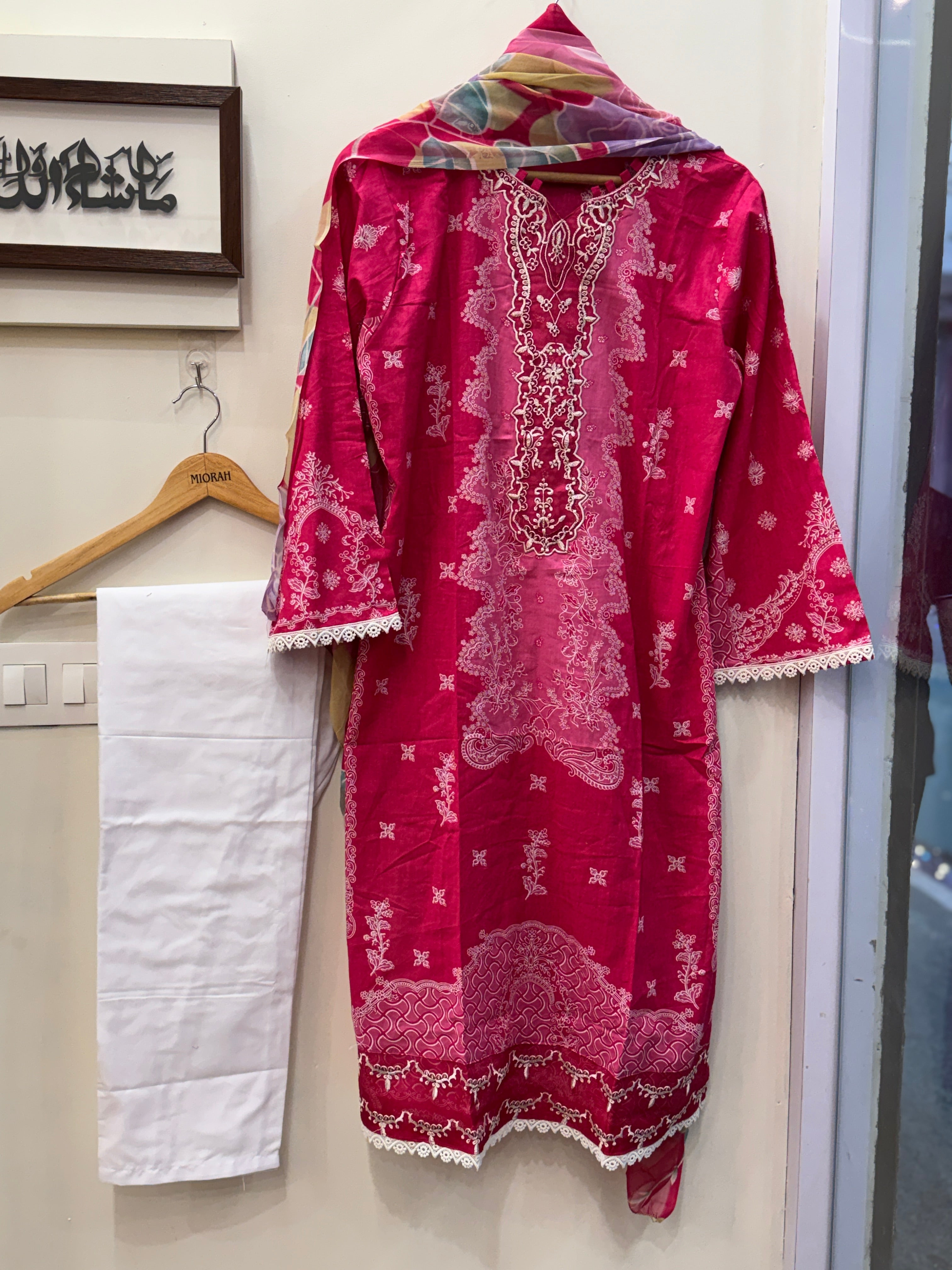 MZ279- Pakistan embroidery suit
