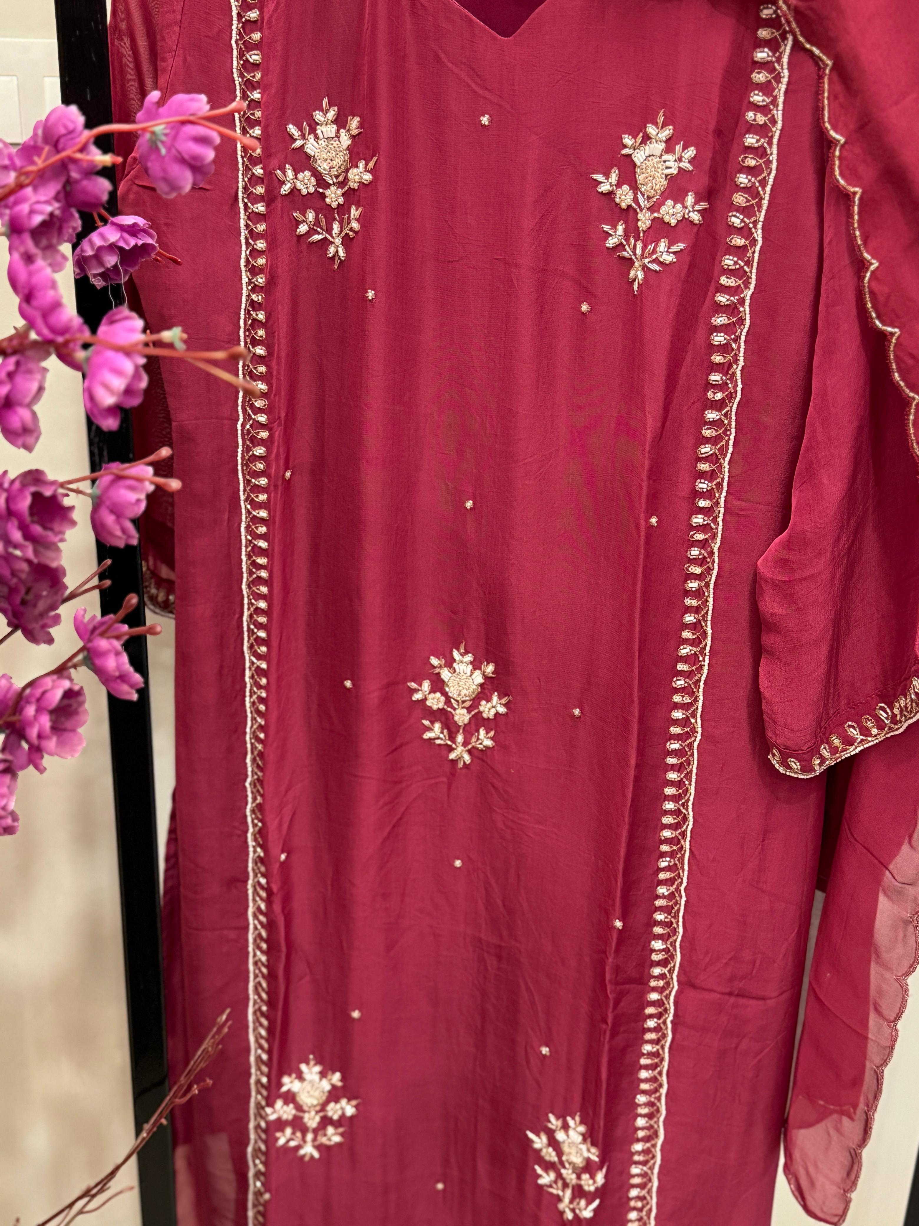 #MZ01-Chinnon cherry red sets