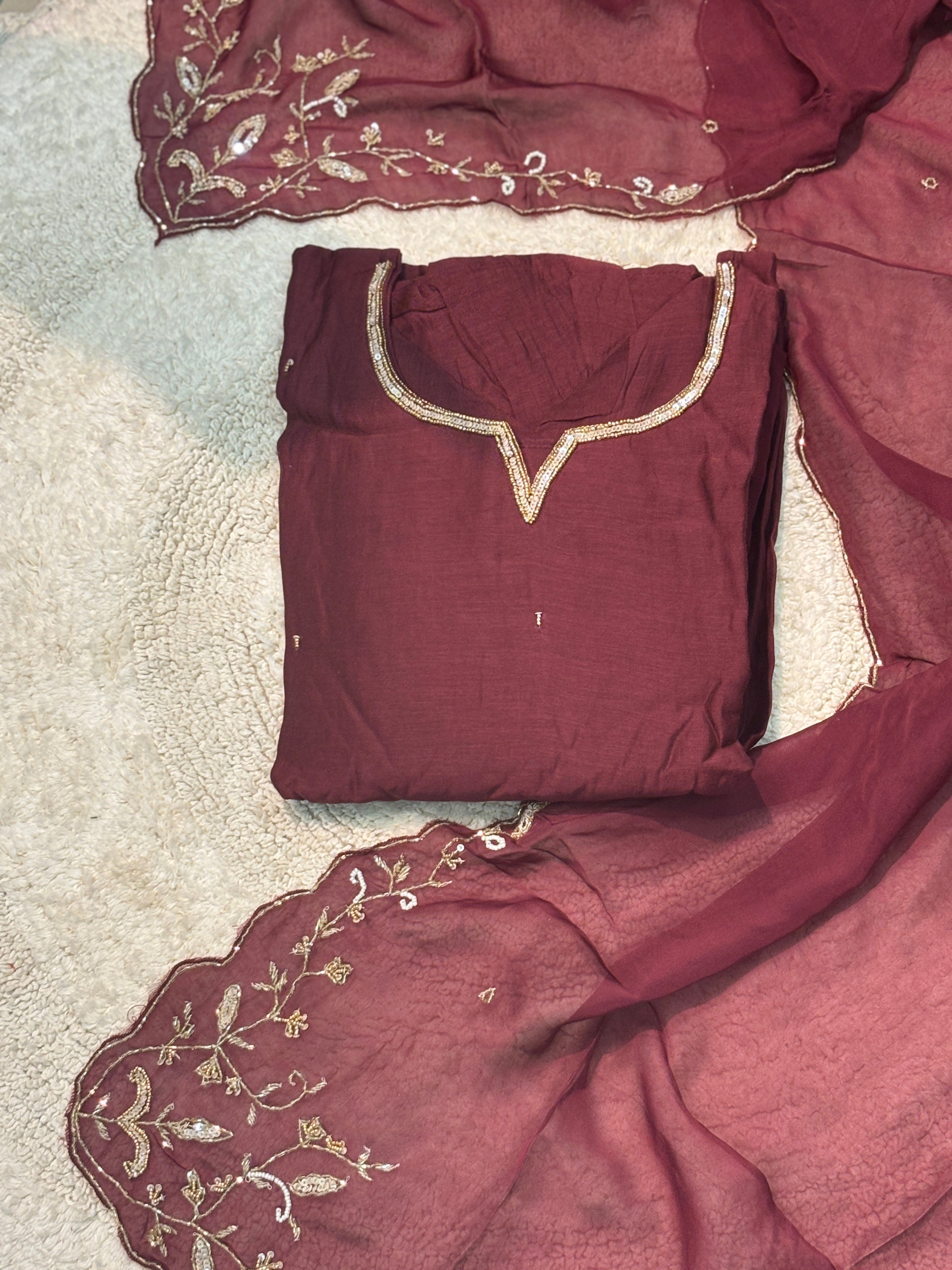 MZ2531-Mulchanderi suit