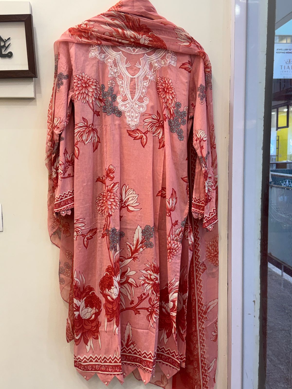 Beautiful pakistan suit