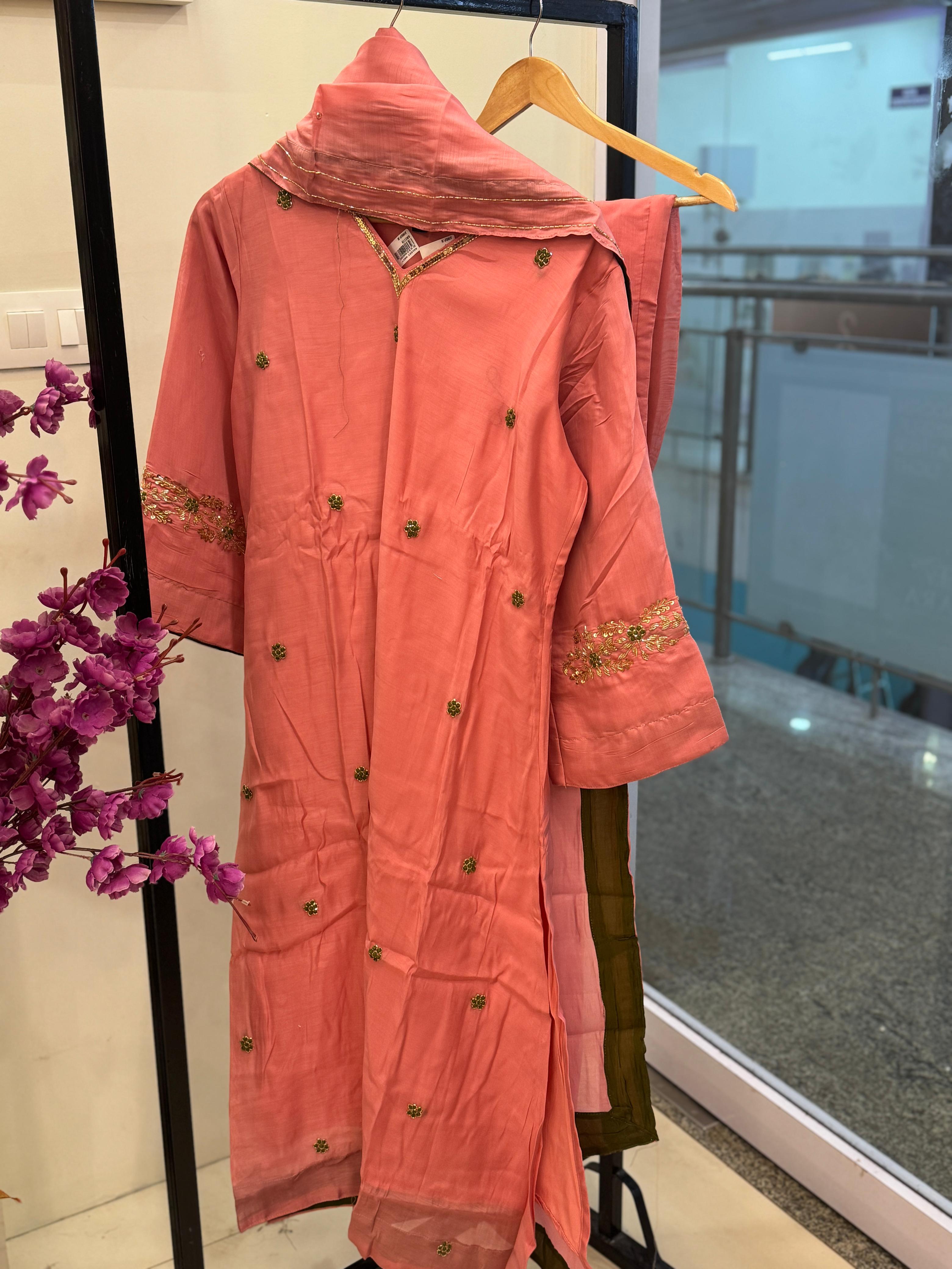 Mul chanderi Handwork suits