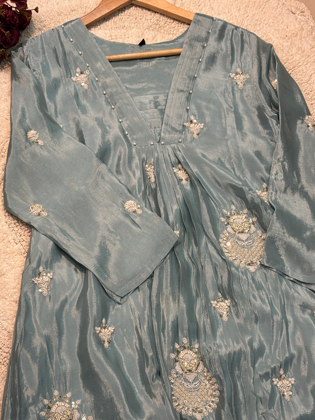 MZ2523-Pure Chinnon handwork suit