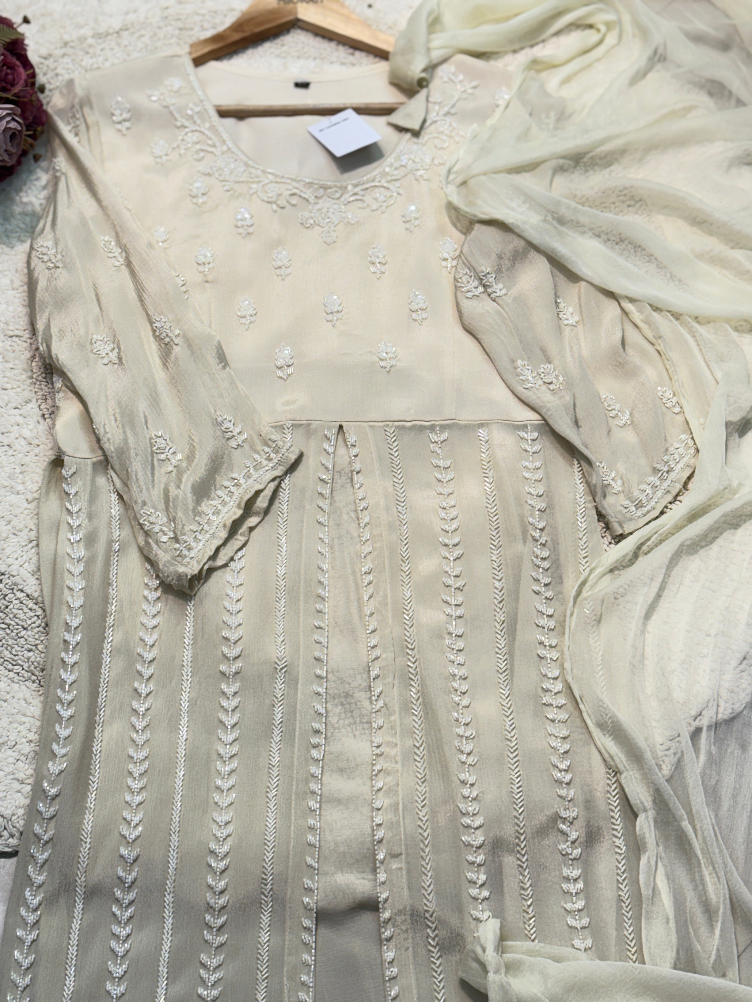 Premium chinon middle cut kurta with palazzo pant and dupatta