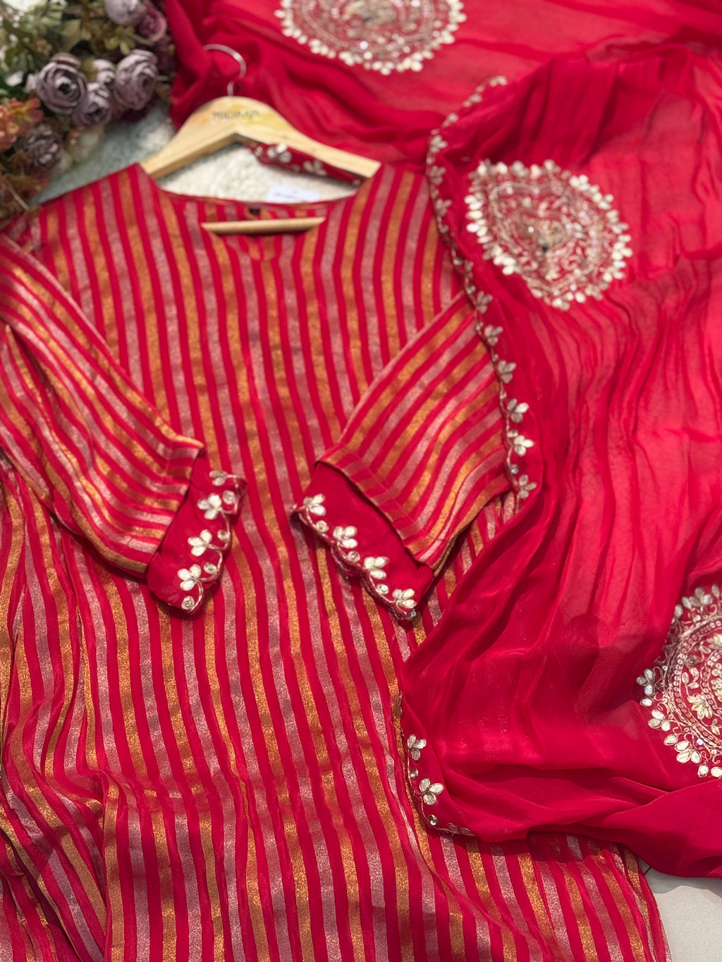 Premium Inner tissue side cut kurta with pant and dupatta