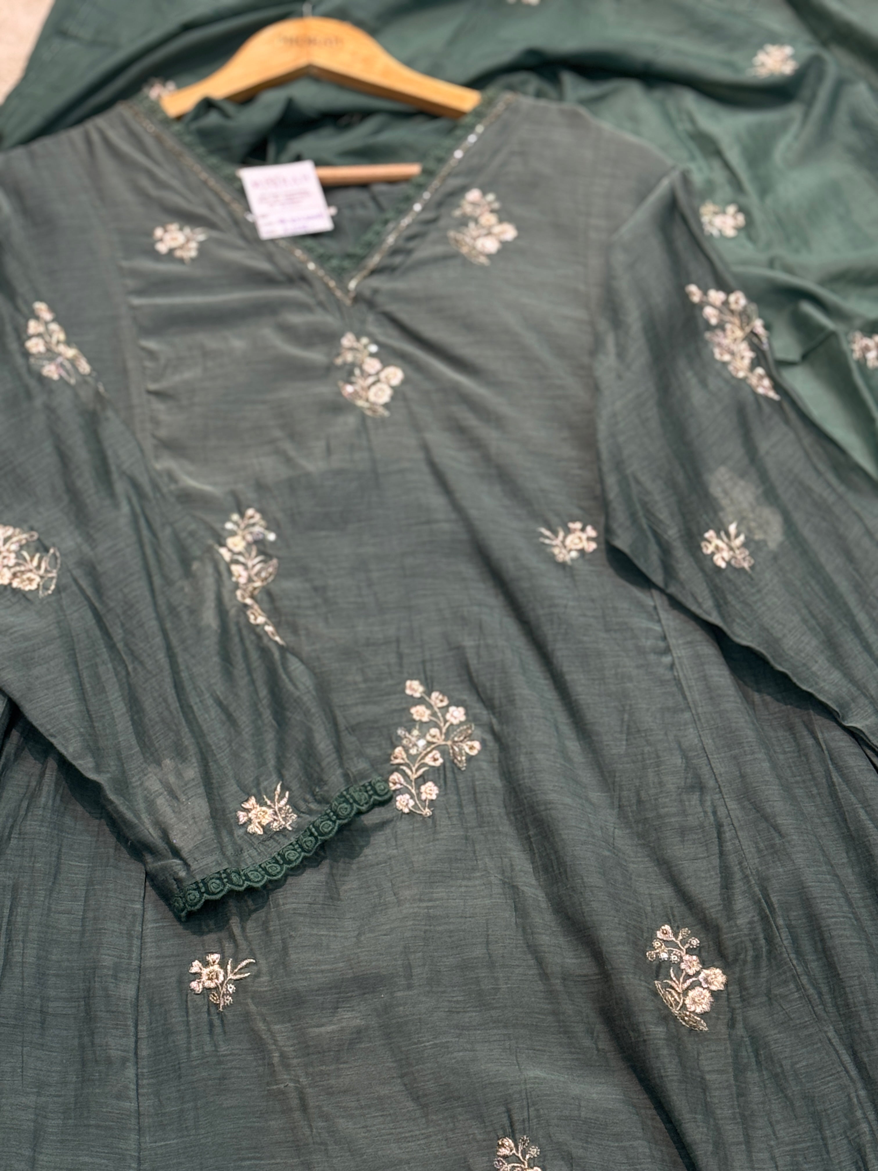 Mul chandheri aline kurta with pant and dupatta