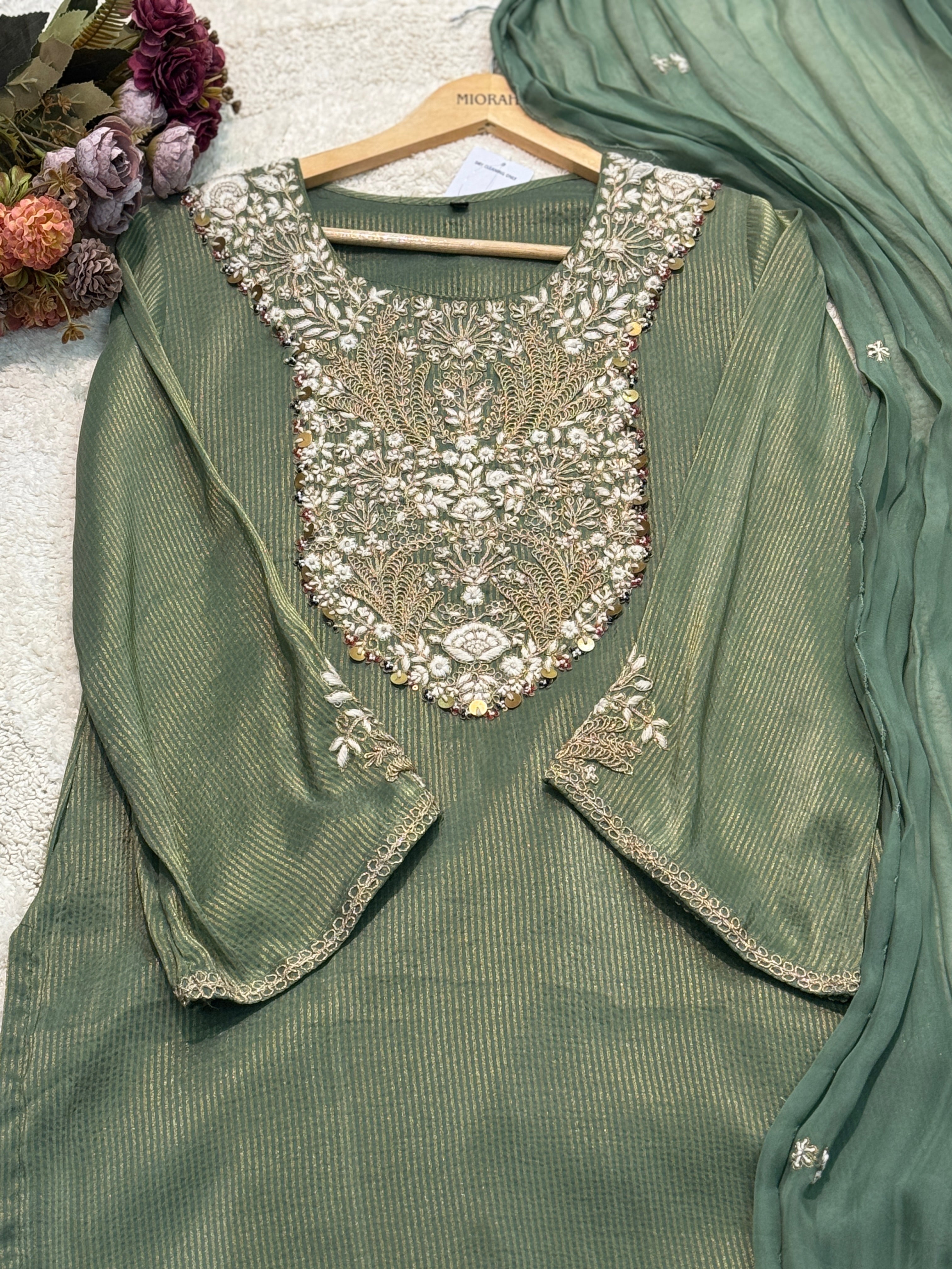 Premium Inner tissue side cut kurta with pant and dupatta
