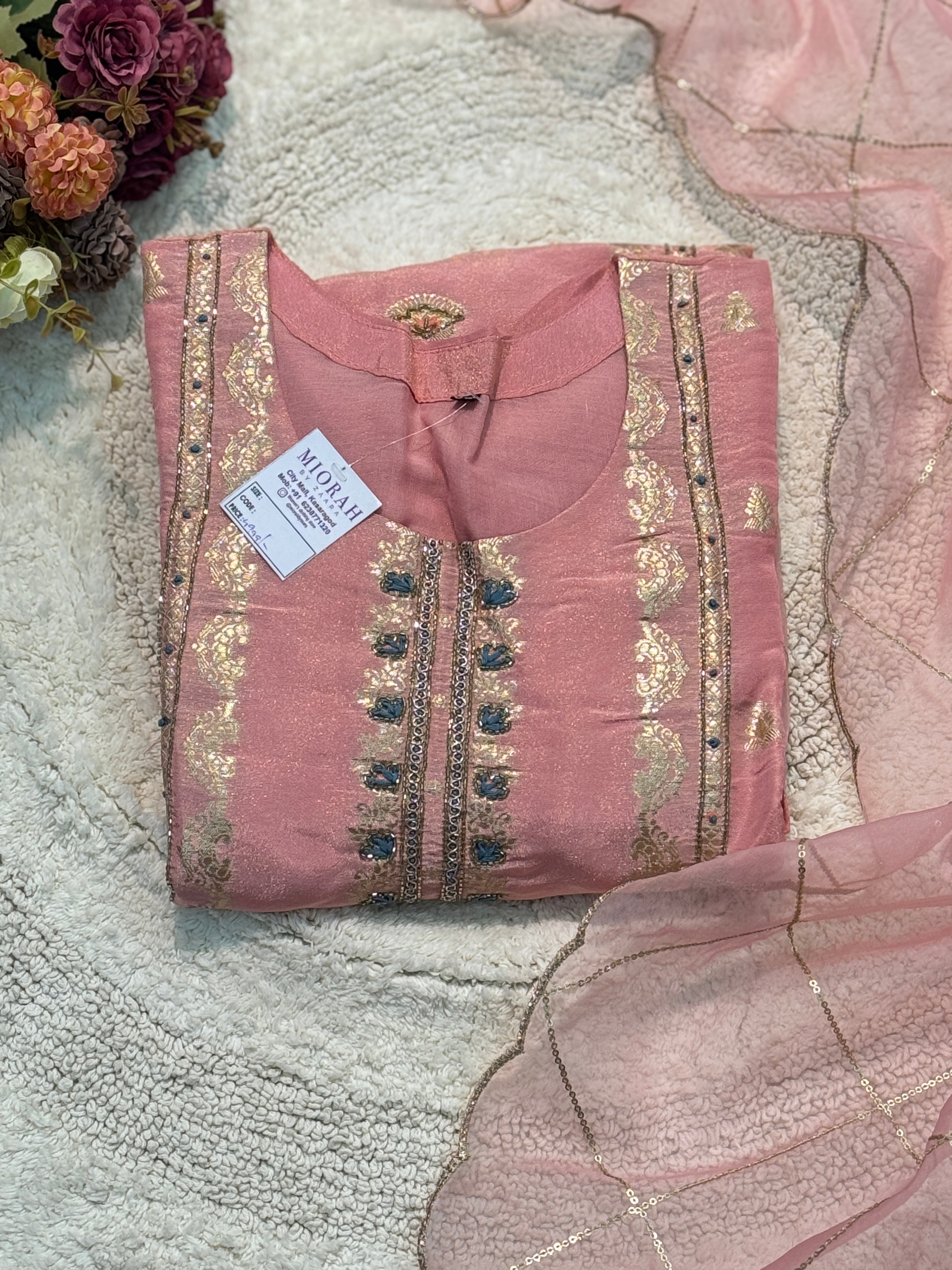 Tissue hand worked slit kurta with pant and dupatta