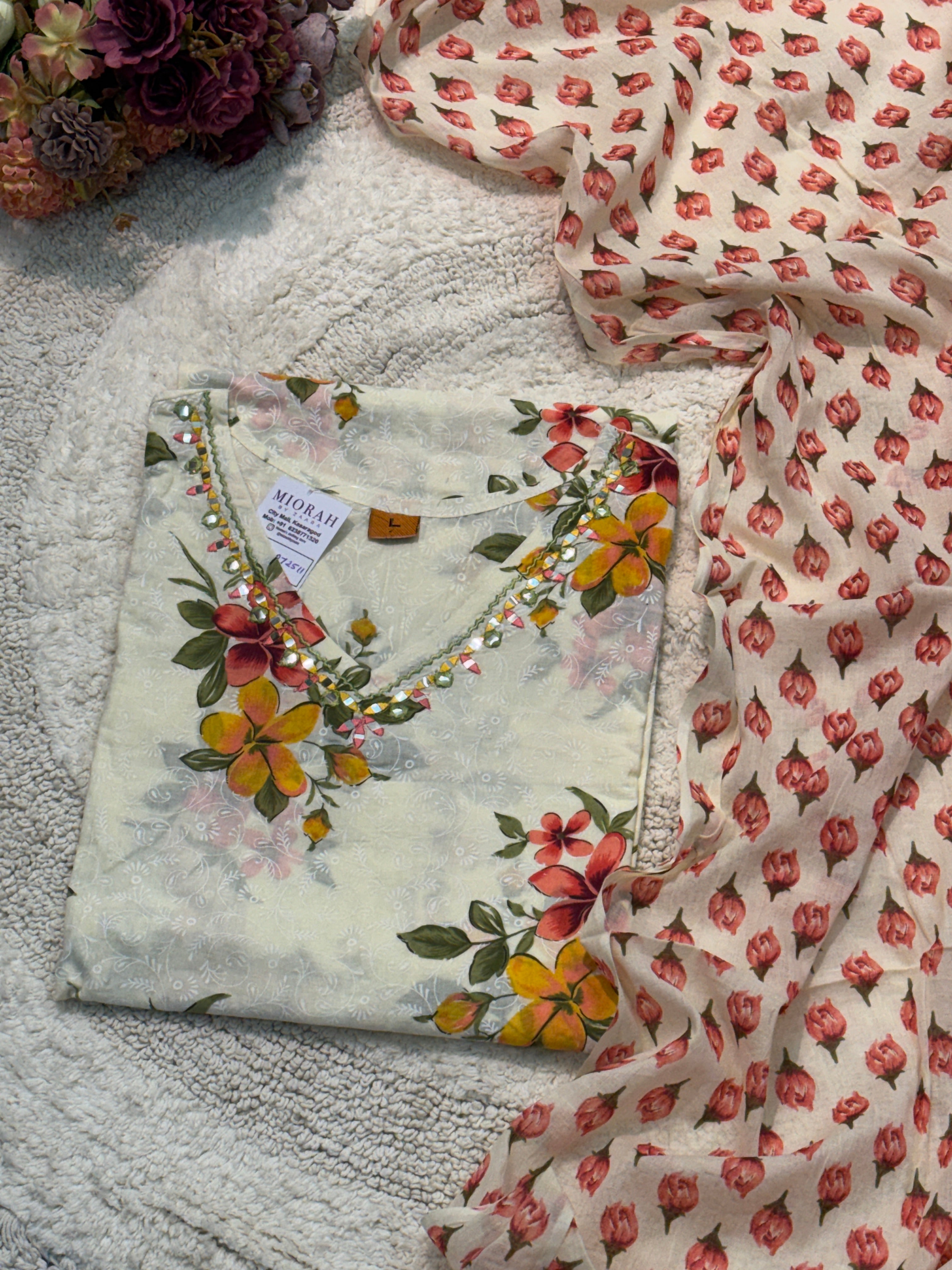 Cotton side cut kurta with pant and dupatta